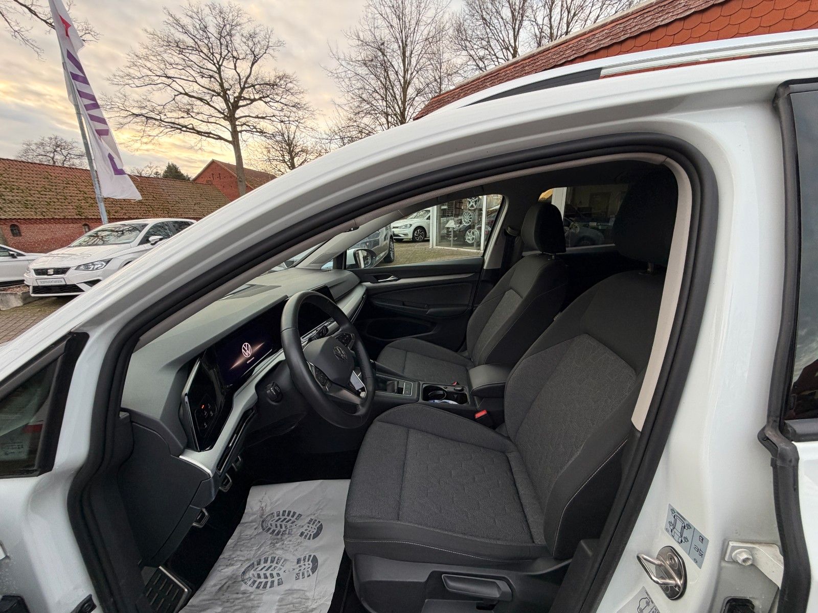 Volkswagen Golf VIII Variant Move ACC*LED*NAVI*IQ* foto 10