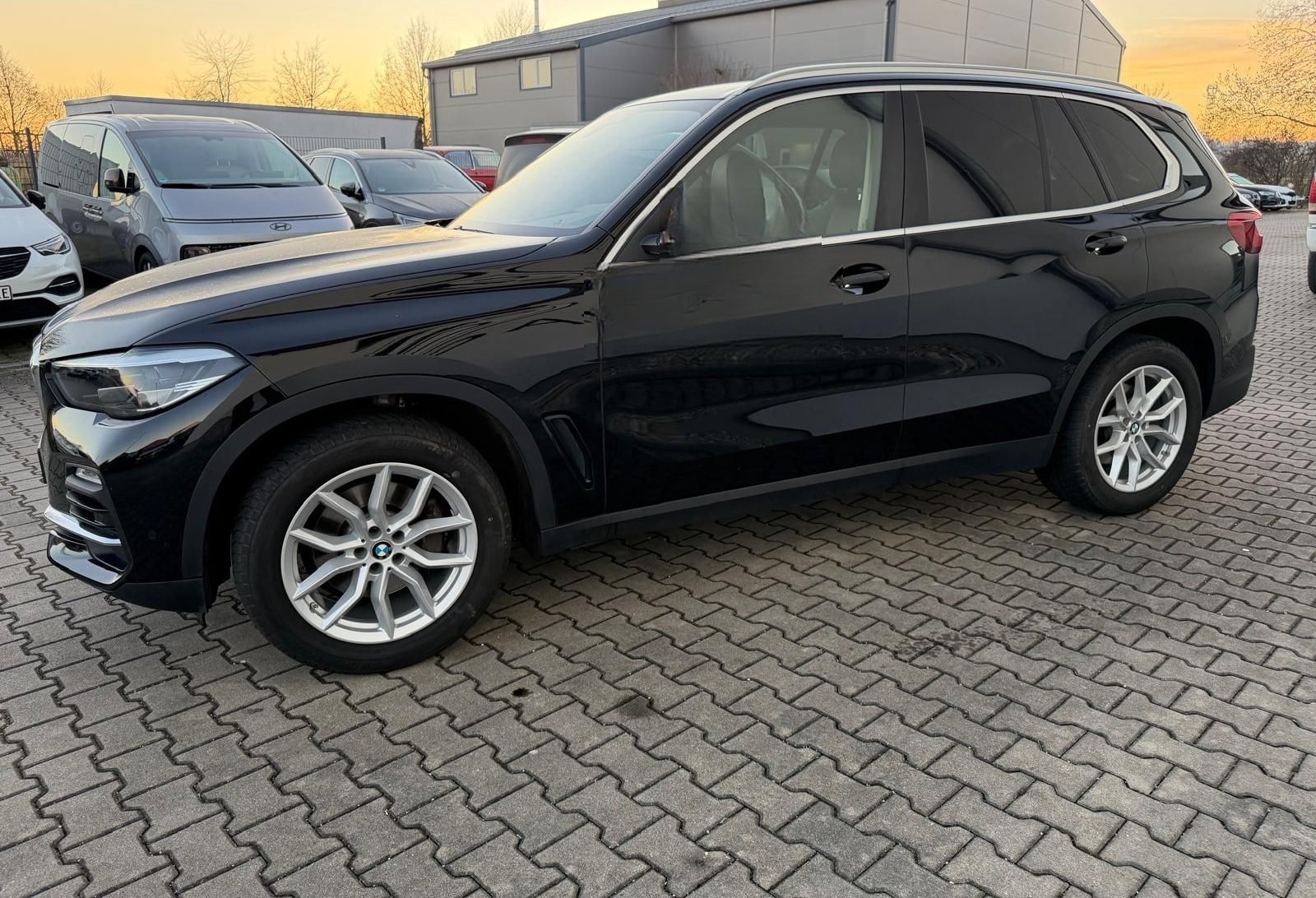 BMW X5 XDrive*Harman/Kardon*Vollleder*1Hand* foto 6