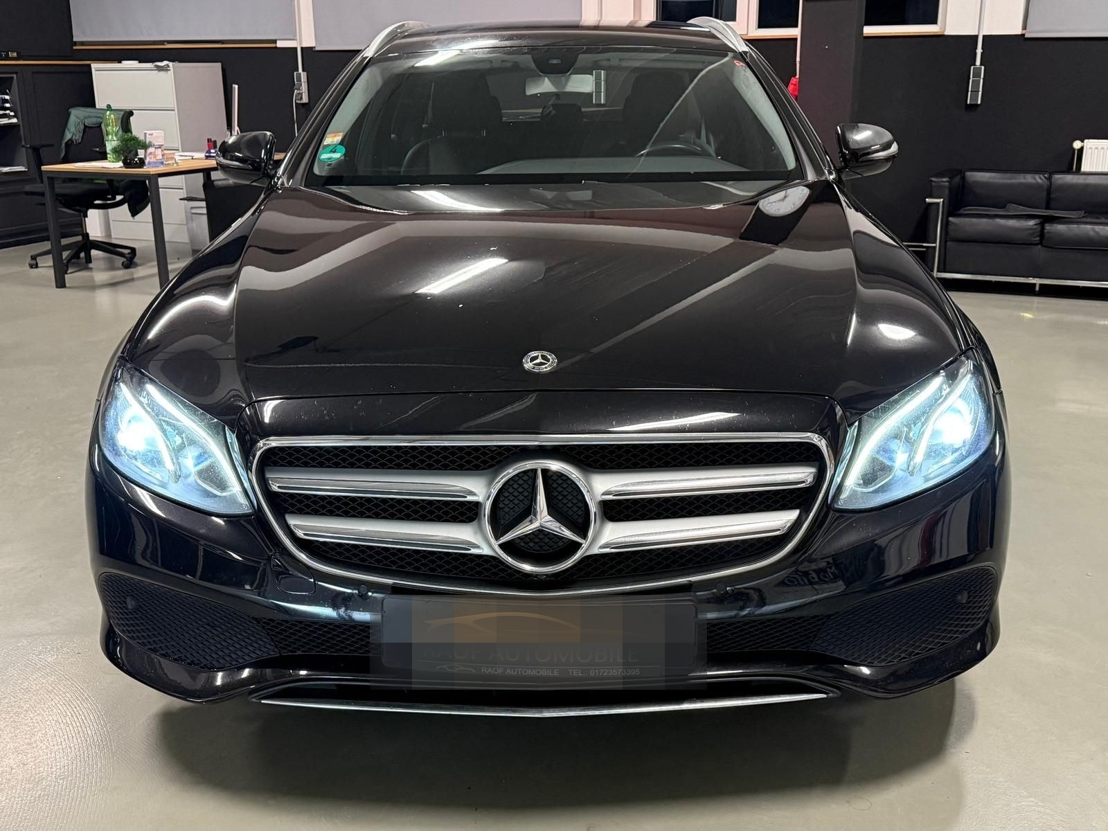 Mercedes-Benz E 220d Avantgarde AHK LED CAM NAVI foto 2