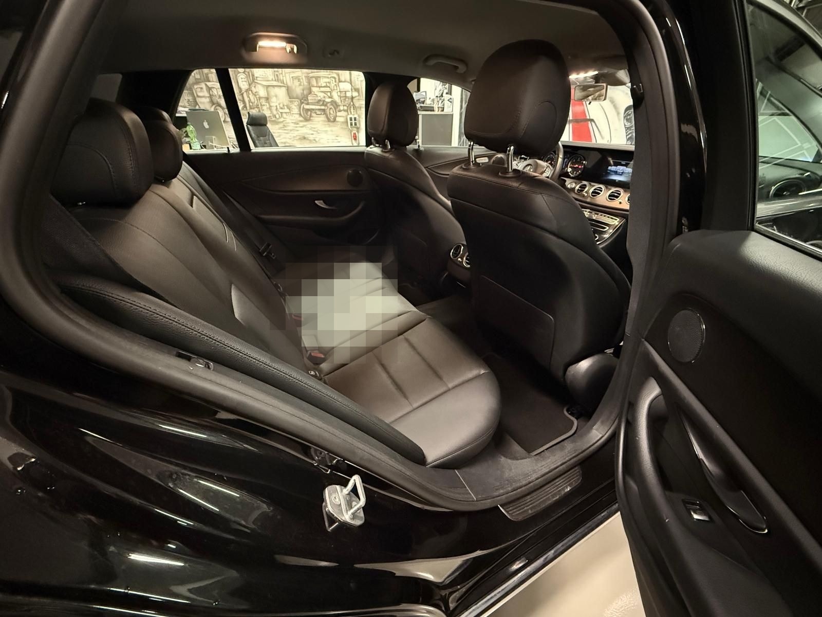 Mercedes-Benz E 220d Avantgarde AHK LED CAM NAVI foto 12