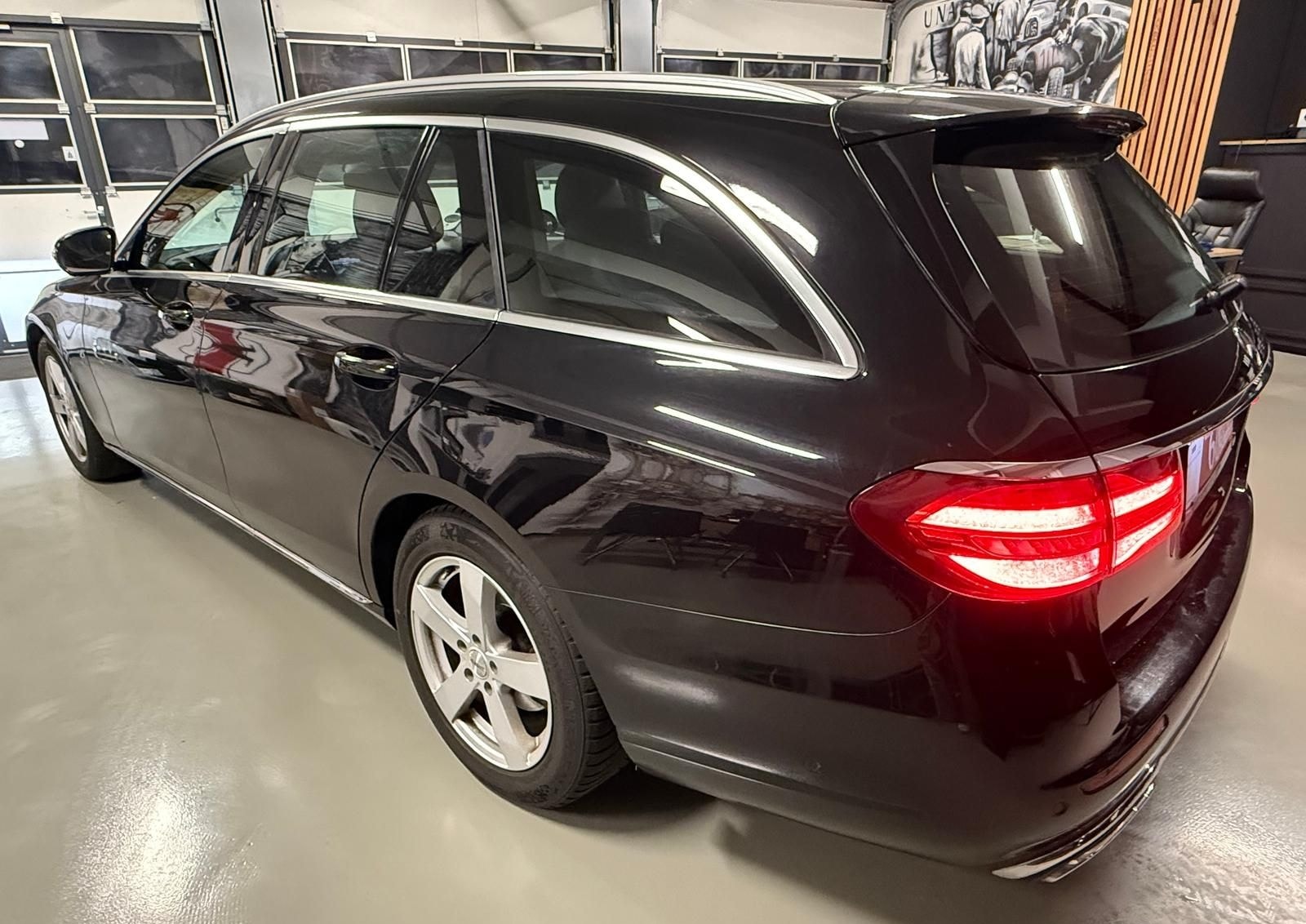 Mercedes-Benz E 220d Avantgarde AHK LED CAM NAVI foto 7