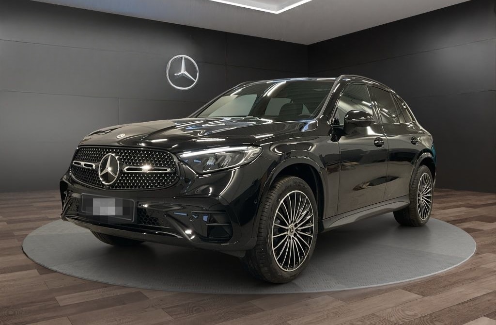 Mercedes-Benz GLC 300 de 4M EDITION AMG PANO DISTRONIC 360°AHK foto 2