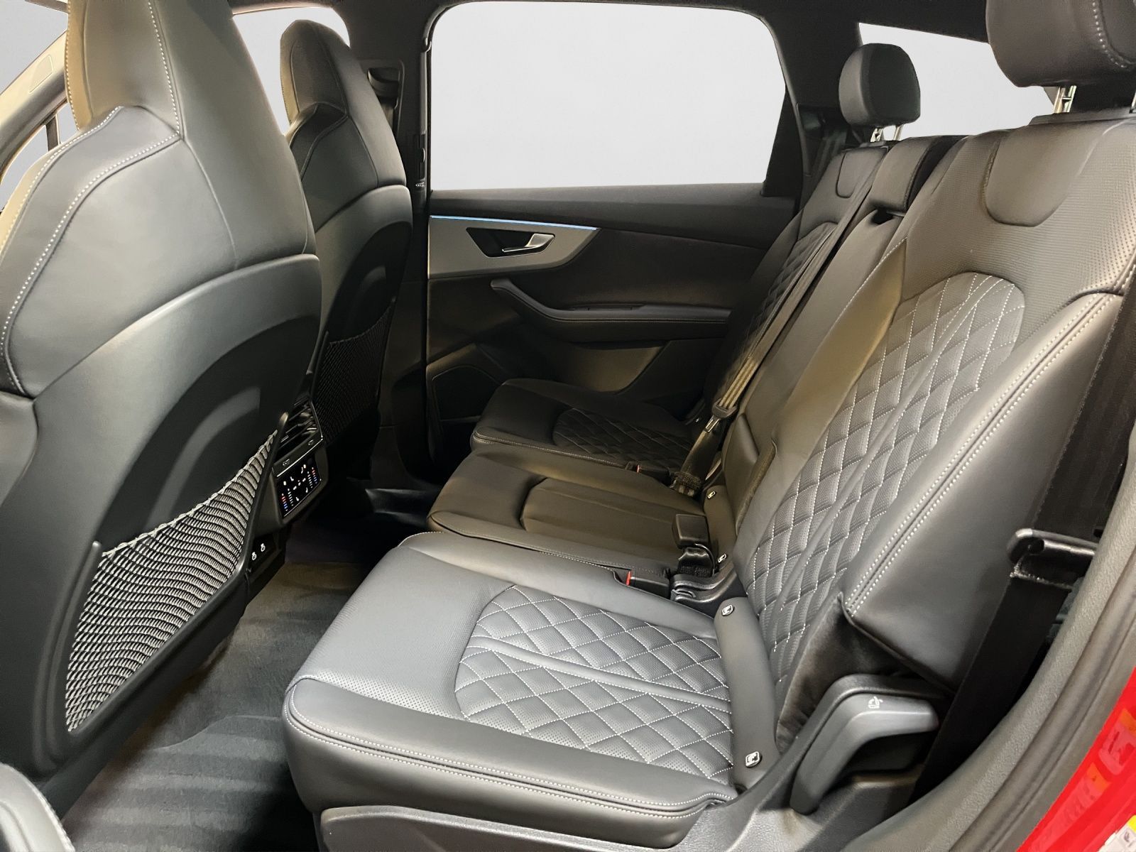 Audi Q7 SUV S line business TDI quattro 210 kW tiptro foto 14