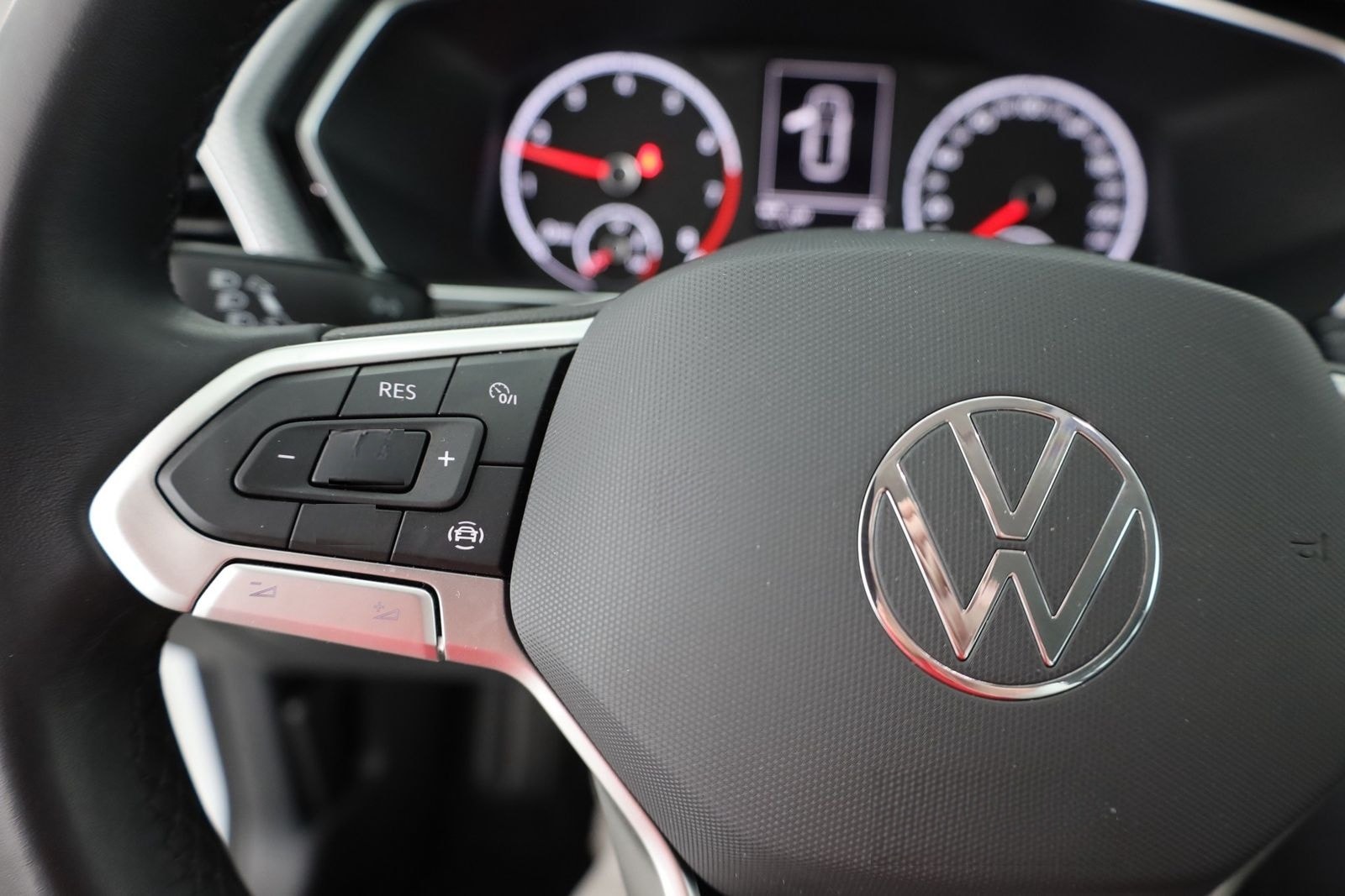 Volkswagen T-Cross 1.0 TSI LED Navi Sitzheizung App Connect foto 16