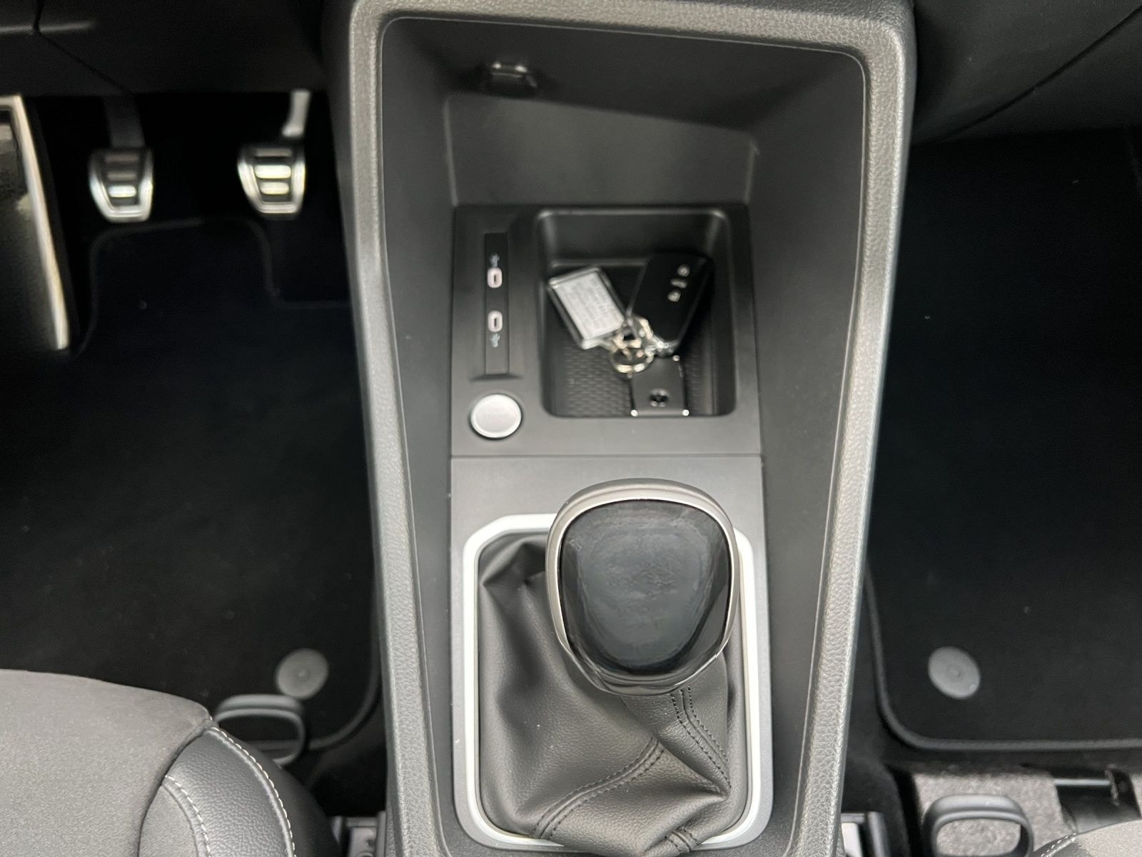 Volkswagen Caddy TSI Style Maxi LED AHK STH NAVI foto 17