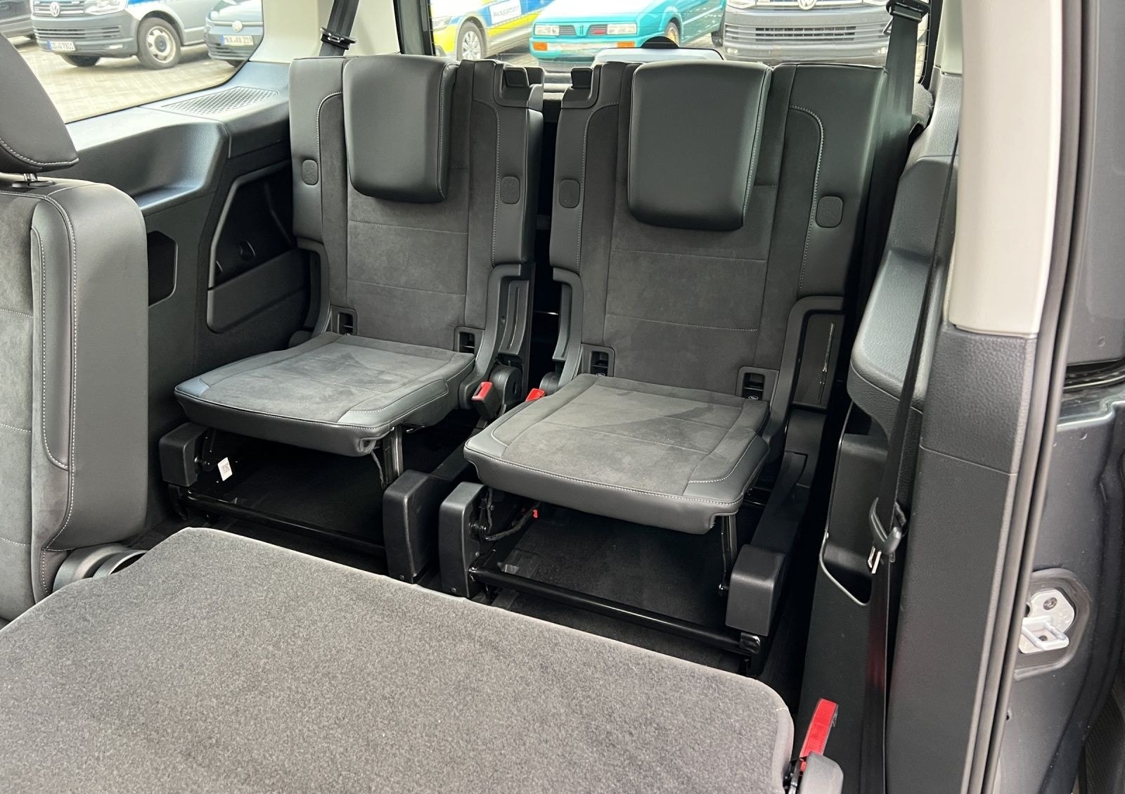 Volkswagen Caddy TSI Style Maxi LED AHK STH NAVI foto 21