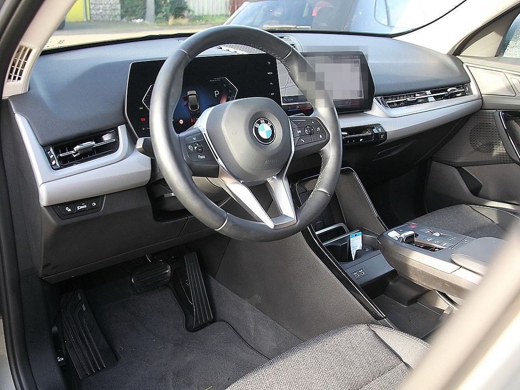 BMW X2 sDrive 20i MHD STEPTRONIC NAVI AHK KAMERA LED foto 6