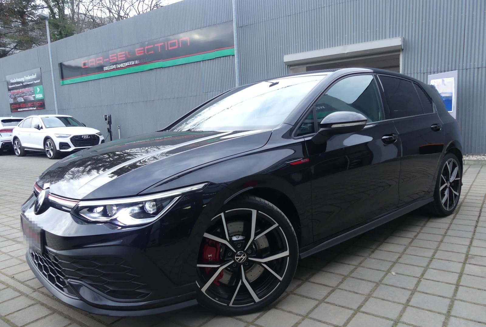 Volkswagen Golf VIII 2.0 TSI GTI Clubsport LEDER/NAVI/KAM/L foto 2