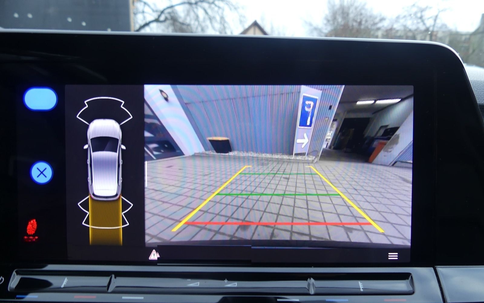 Volkswagen Golf VIII 2.0 TSI GTI Clubsport LEDER/NAVI/KAM/L foto 7