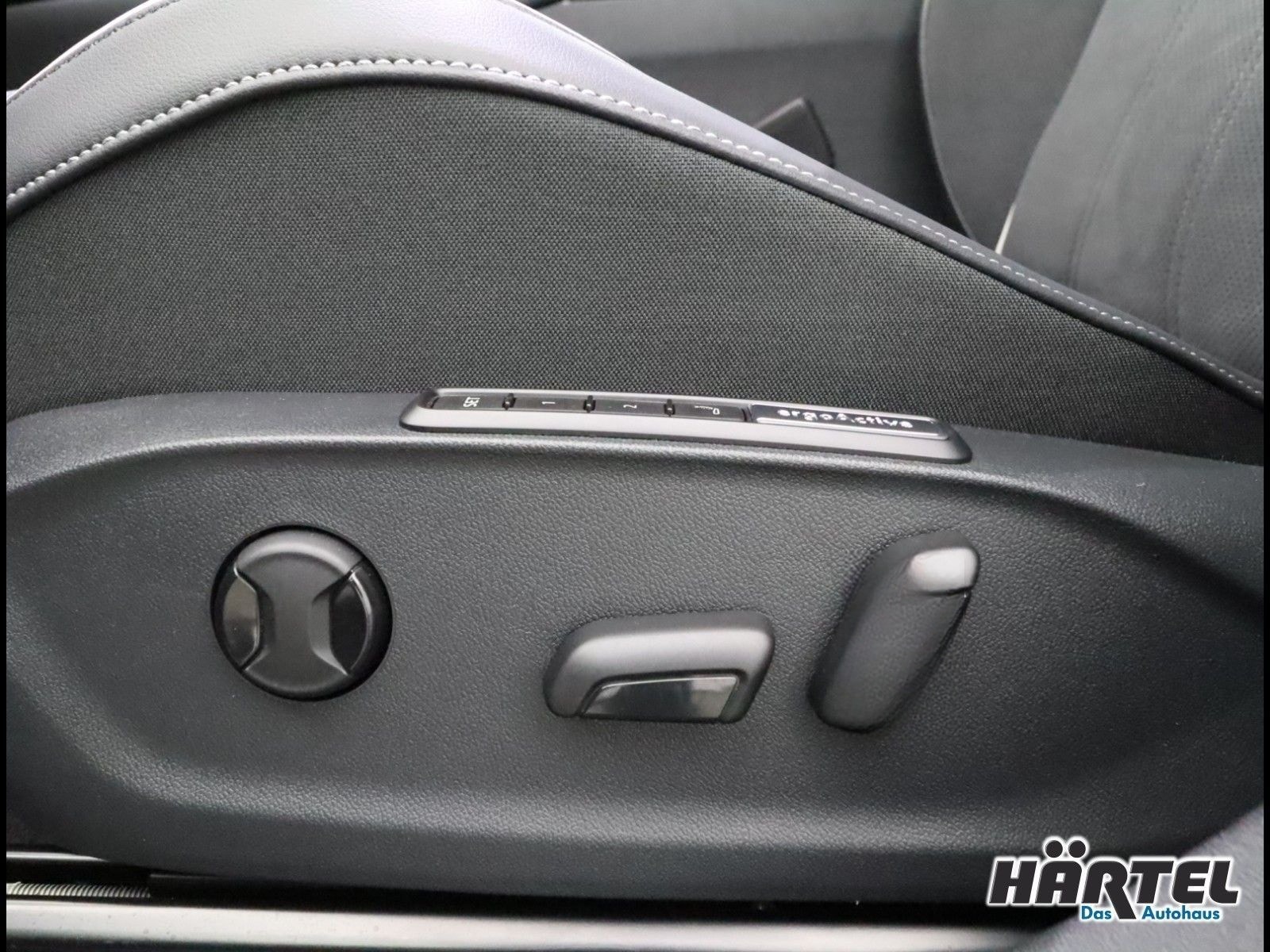 Volkswagen ID.7 TOURER PRO 77KWH AUTOMATIK (+ACC-RADAR) LED foto 17