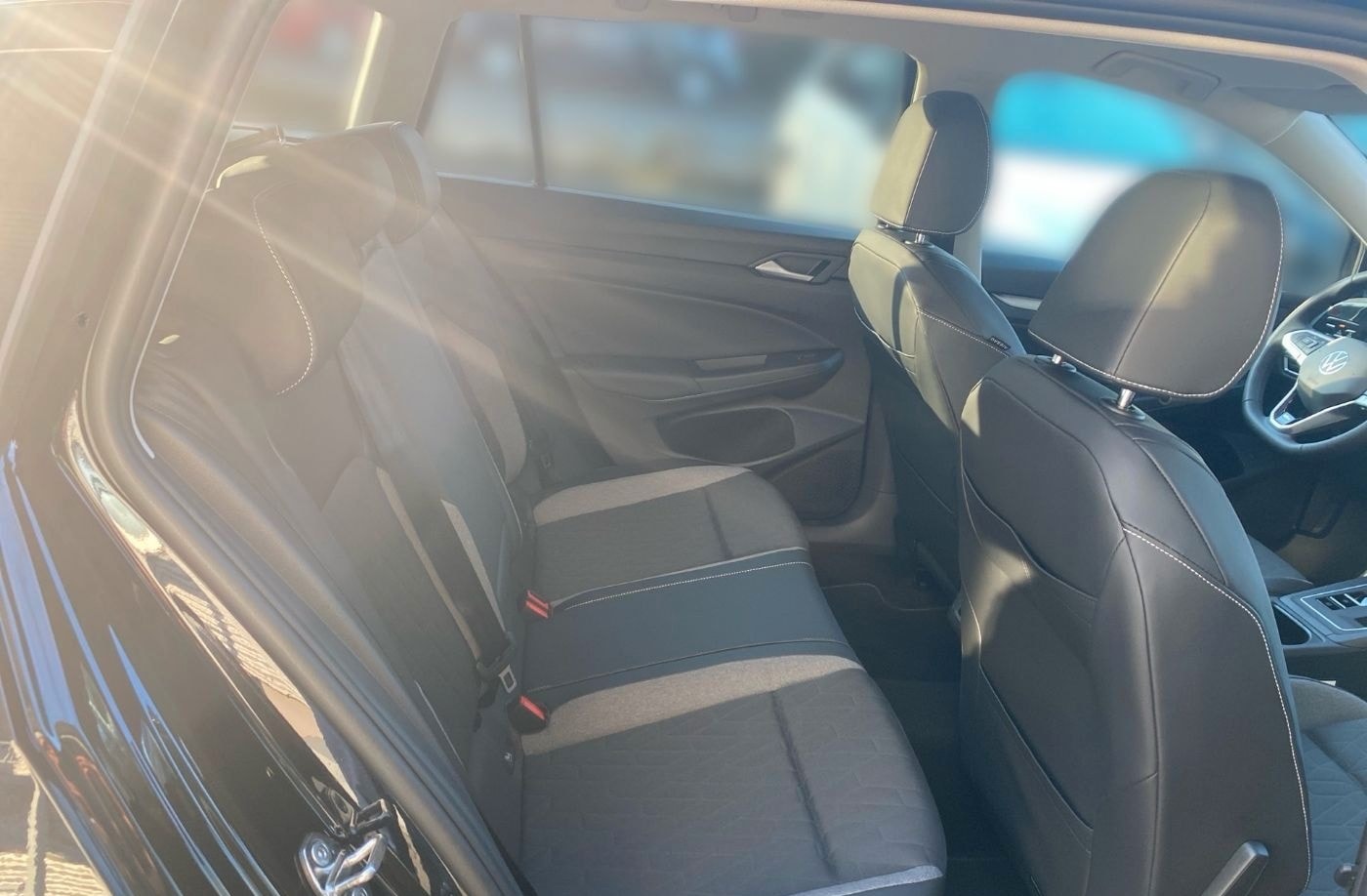 Volkswagen Golf Variant 2.0 TDI GOAL AHK NAVI LED ACC foto 17