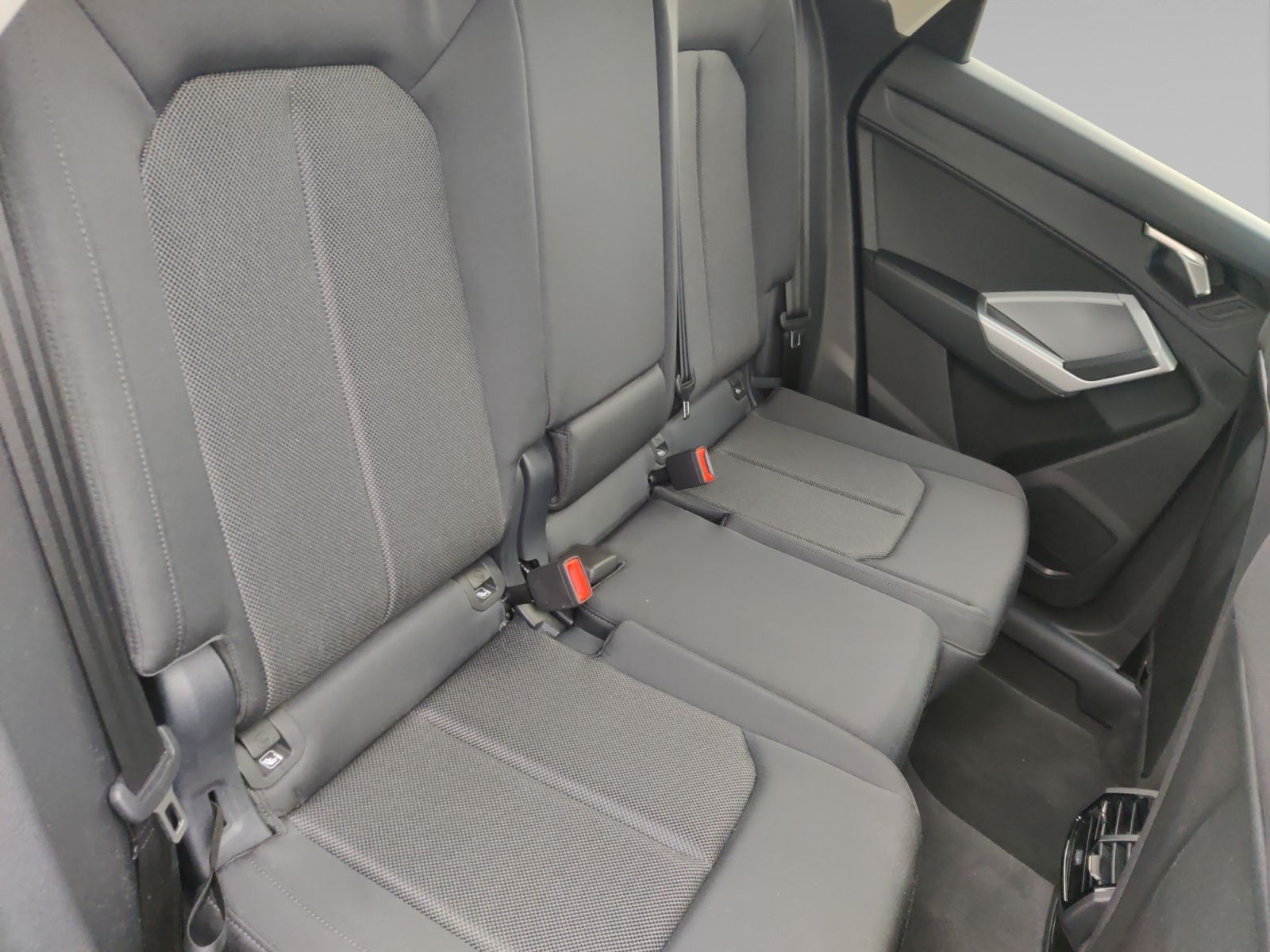 Audi Q3 35 TFSI S-tronic advanced AHK ACC SmartInterf foto 14