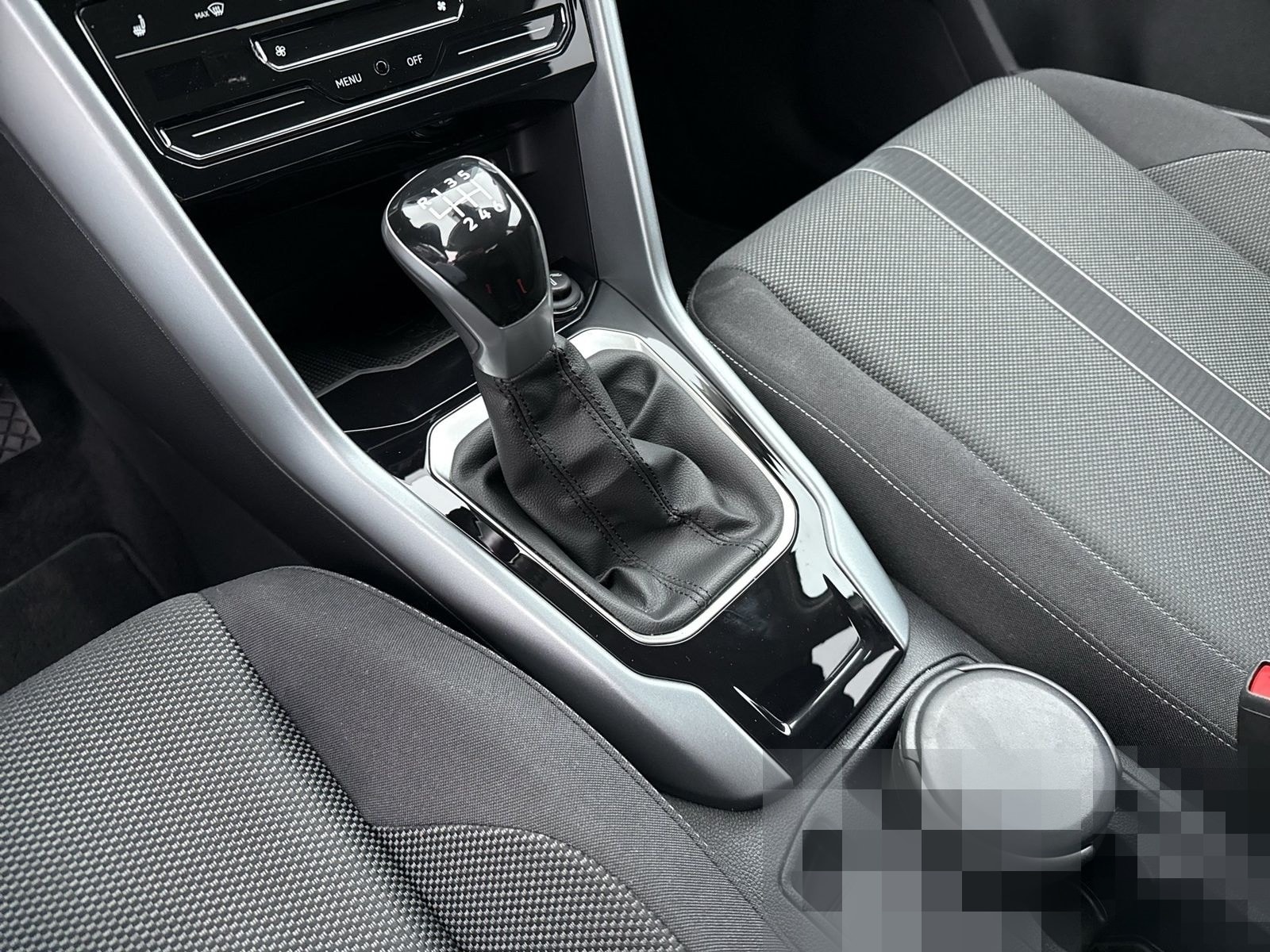 Volkswagen T-Roc Life TSI CarPlay/Virt/LED/Facelift/Navi foto 11