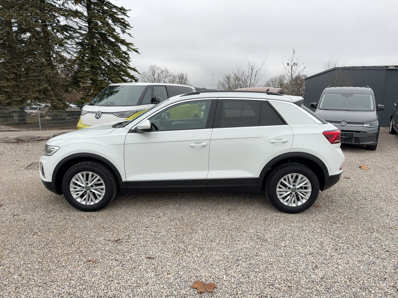 Volkswagen T-Roc Life TSI CarPlay/Virt/LED/Facelift/Navi foto 4