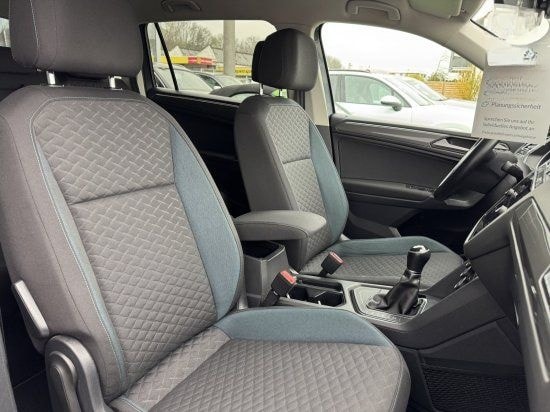 Volkswagen Tiguan Allspace 1.5 TSI IQ.DRIVE  AHK Navi ACC   foto 16