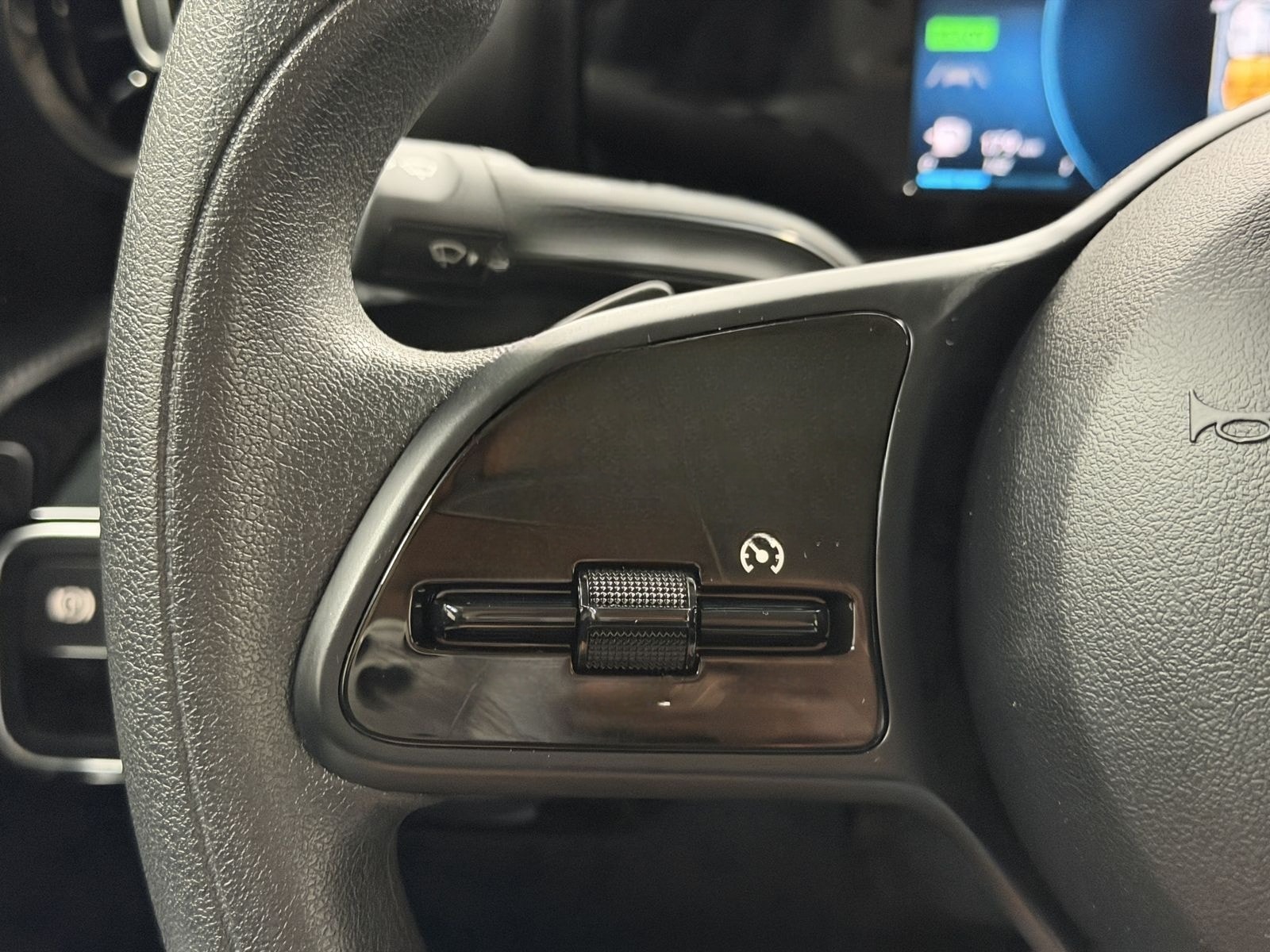 Mercedes-Benz A 250 e 8G-DCT / Spurhalteassistent foto 19