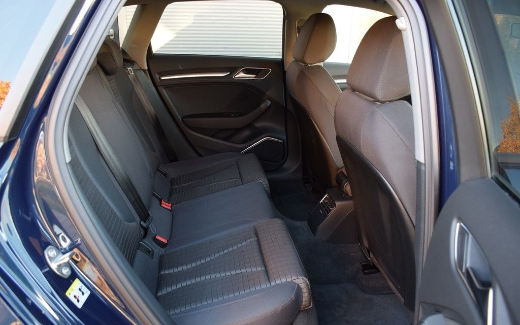 Audi A3 Sportback 35 TDI S-tr. *Sport*LED*B&O*Navi* foto 6