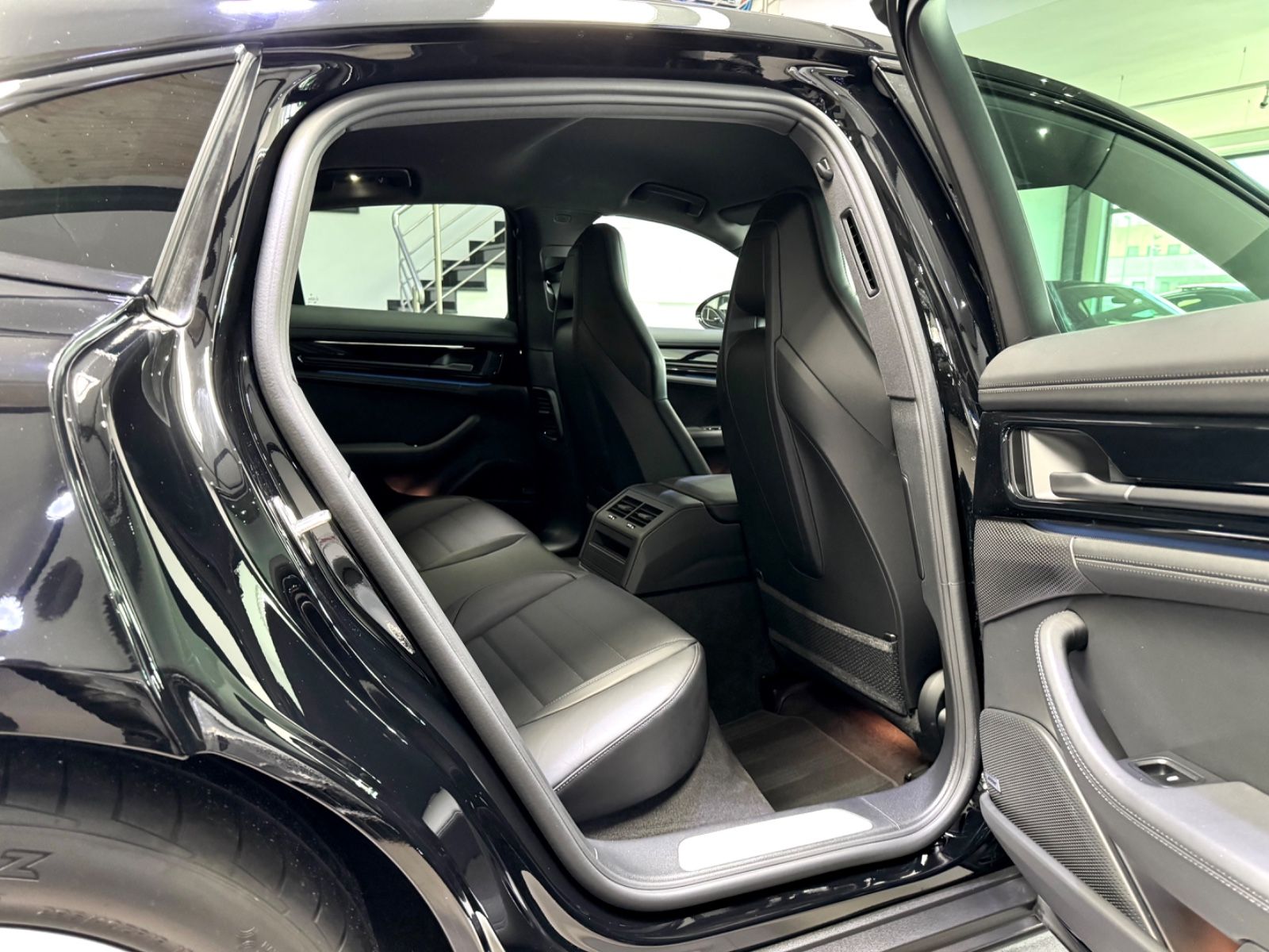 Porsche PANAMERA 4 PASM HEAD-UP 360°CAM BOSE MATRIX 19" foto 19