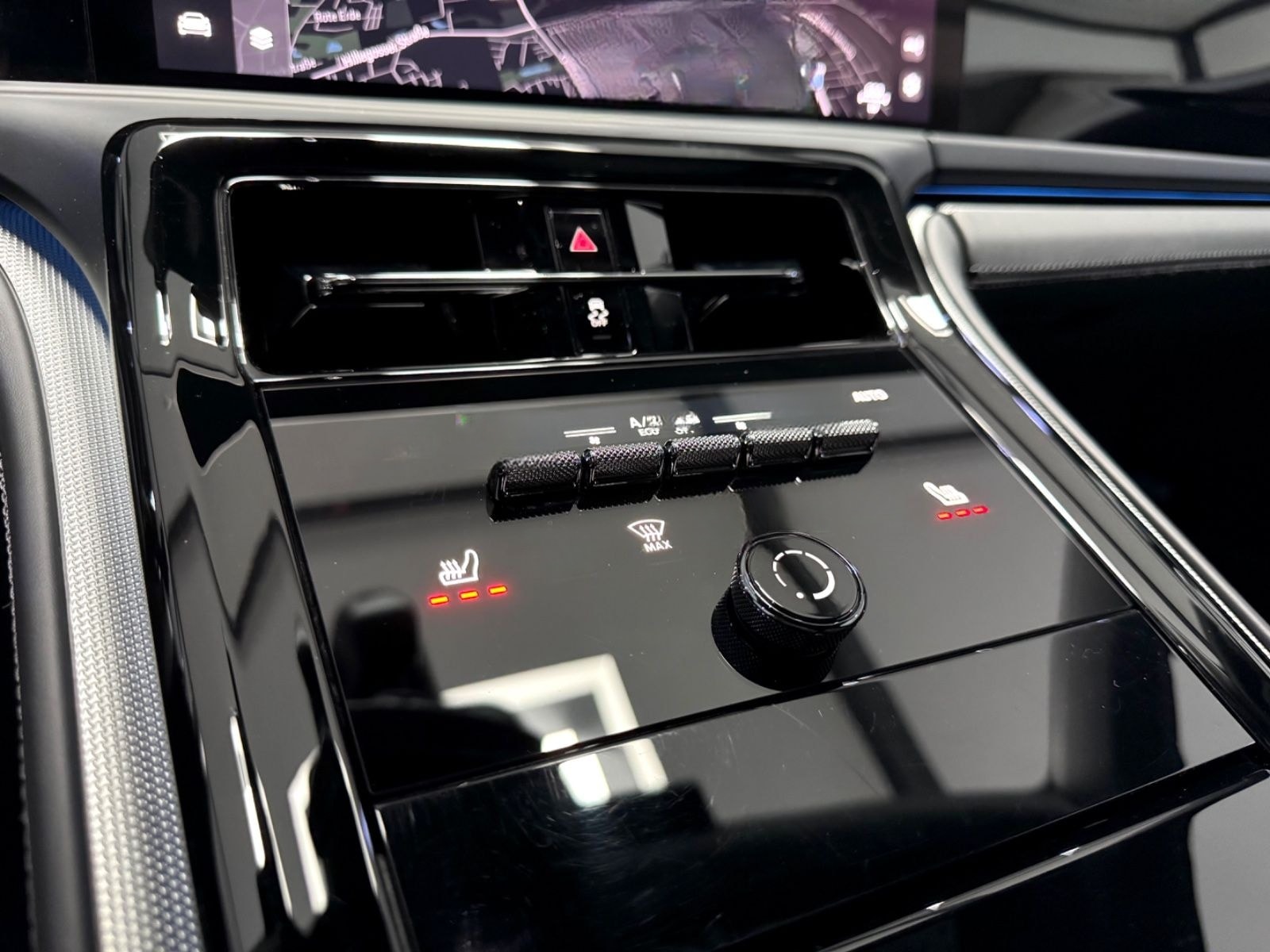 Porsche PANAMERA 4 PASM HEAD-UP 360°CAM BOSE MATRIX 19" foto 10