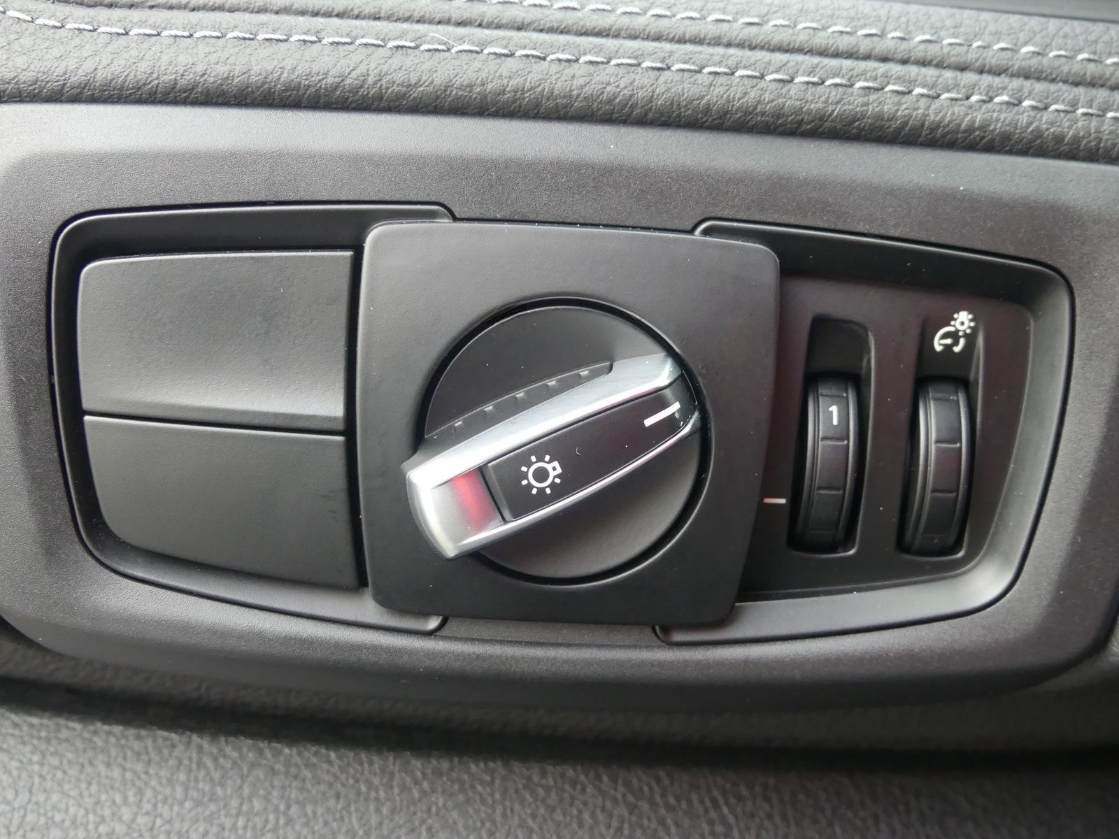 BMW 220 Active Tourer LED Navi Kamera Sitzheizung PD foto 25