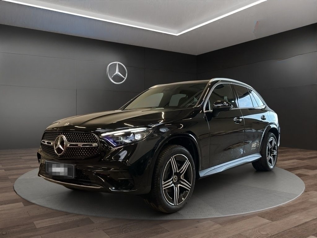 Mercedes-Benz GLC 300 de 4M EDITION AMG PANO DISTRONIC 360°AHK foto 1