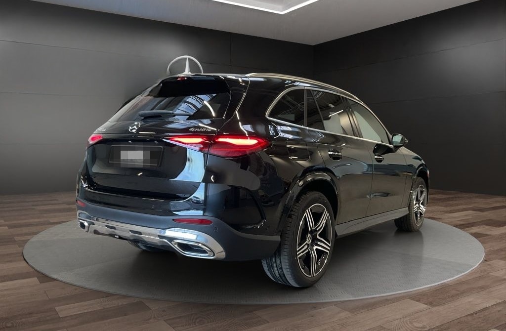 Mercedes-Benz GLC 300 de 4M EDITION AMG PANO DISTRONIC 360°AHK foto 3