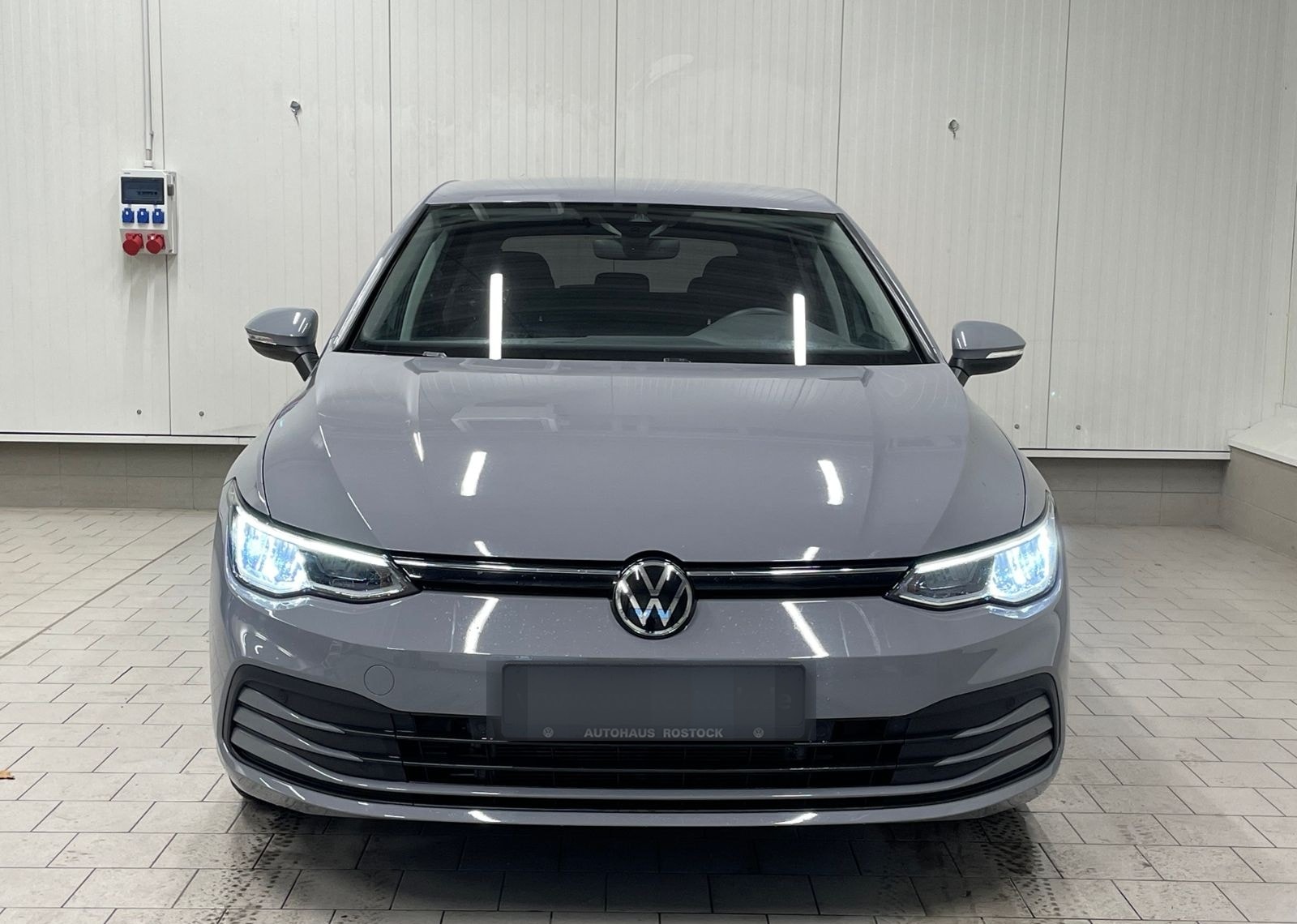 Volkswagen Golf VIII Life 1.0 eTSI DSG RFK NAVI ACC SHZ foto 9