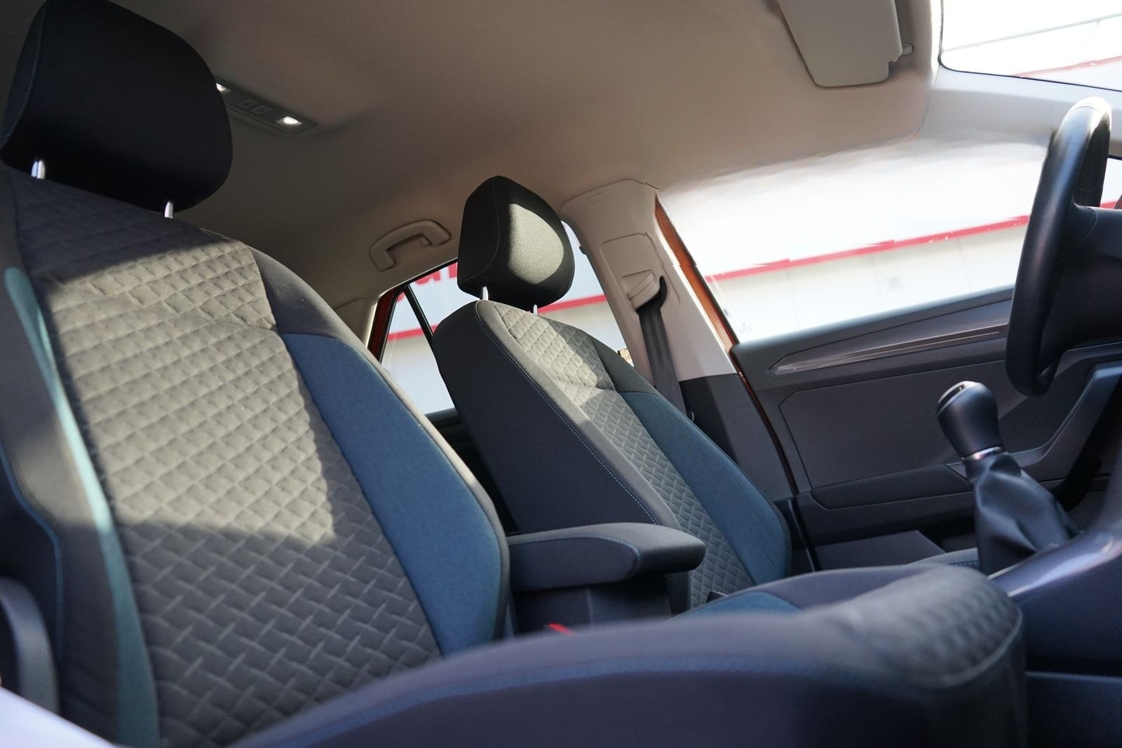 Volkswagen T-Roc 1.5 TSI IQ.DRIVE Sitzheizung Kamera PDC foto 16