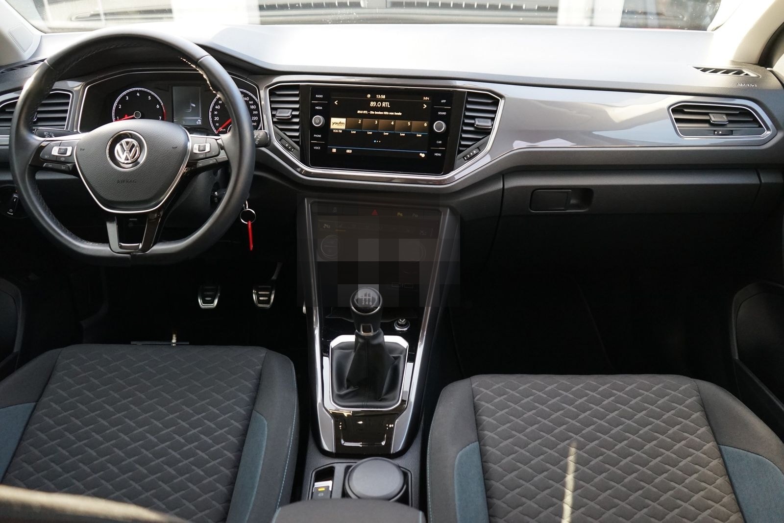 Volkswagen T-Roc 1.5 TSI IQ.DRIVE Sitzheizung Kamera PDC foto 6