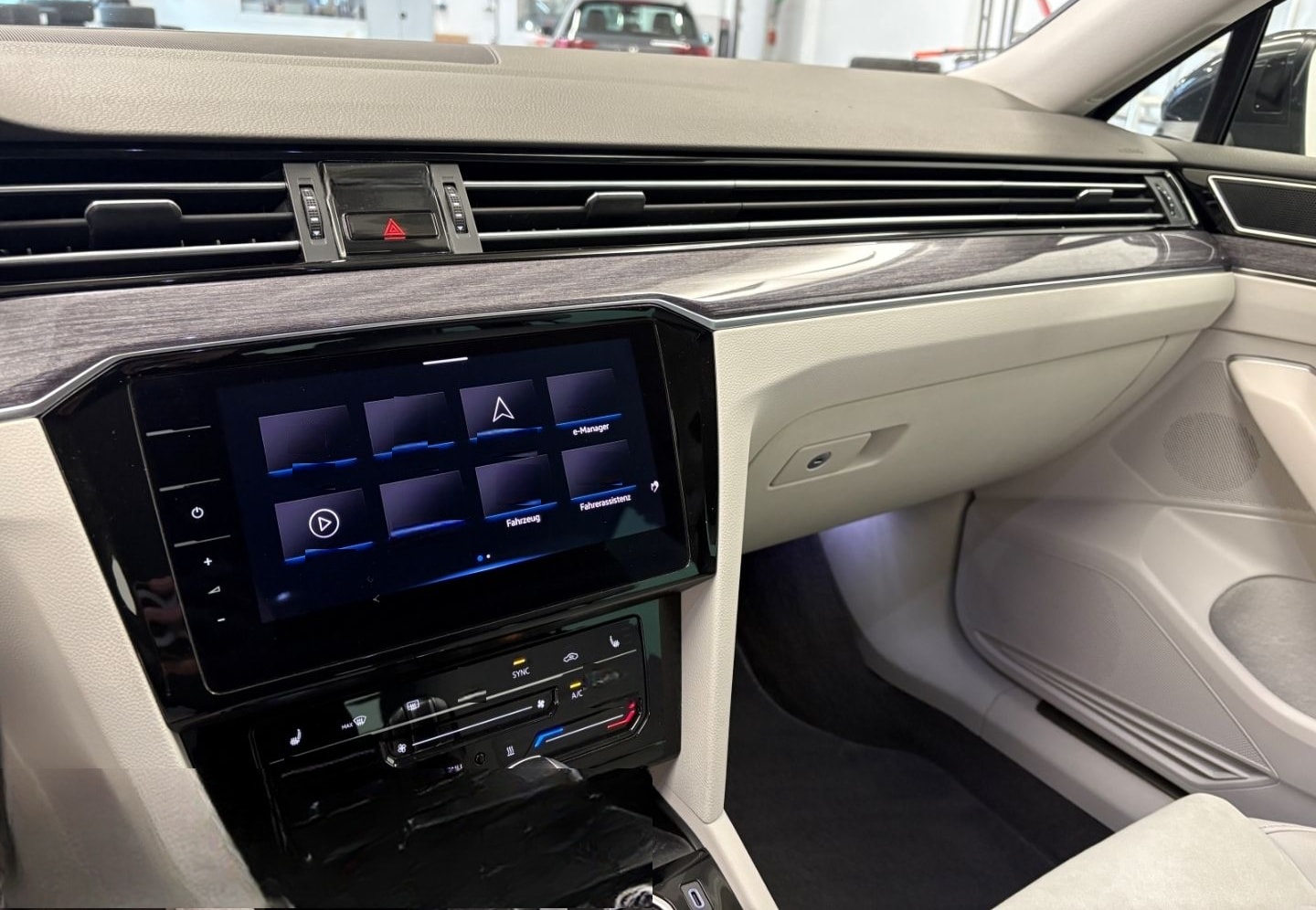 Volkswagen Passat Variant 1.4 eHybrid GTE IQ-LIGHT DIGITAL  foto 13