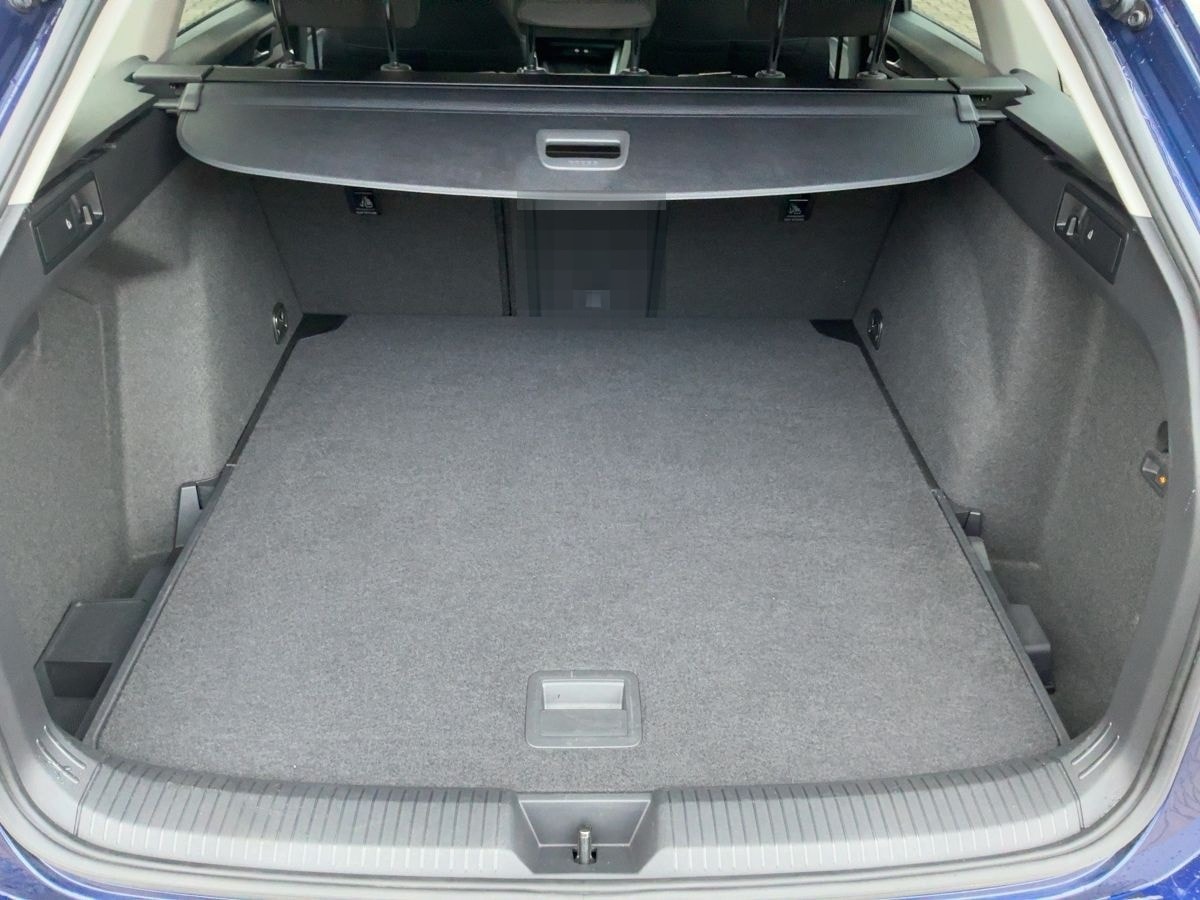 Volkswagen Golf VIII Variant 2.0 TDI DSG LIFE 5JG+NAVI+AHK foto 14