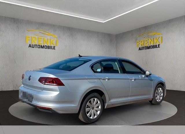 Volkswagen Passat Lim. Business foto 5