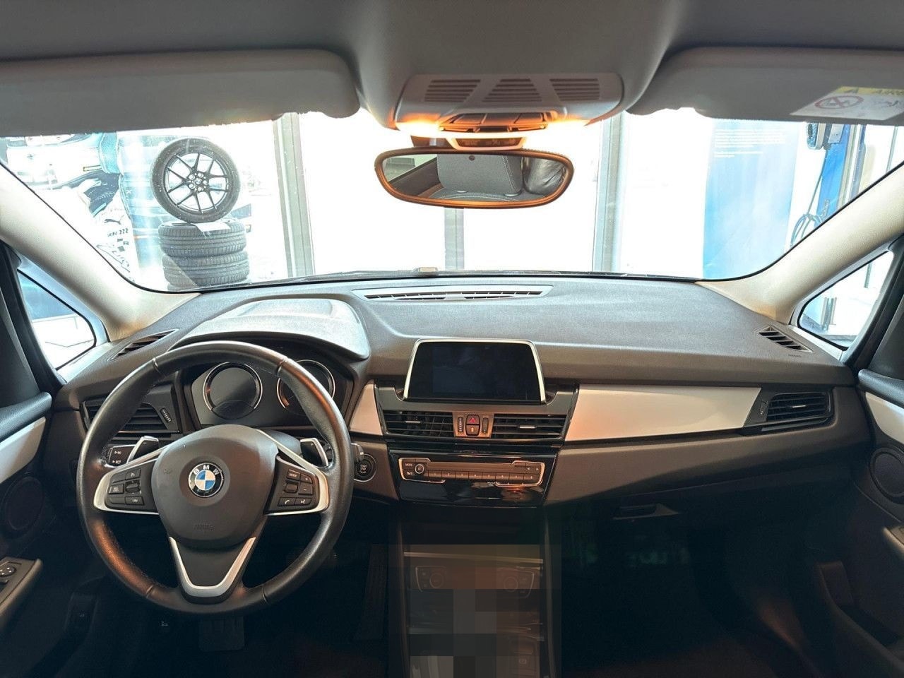 BMW 220d Gran Tourer Advantage Nav LED DrAs PaAs SHZ foto 11