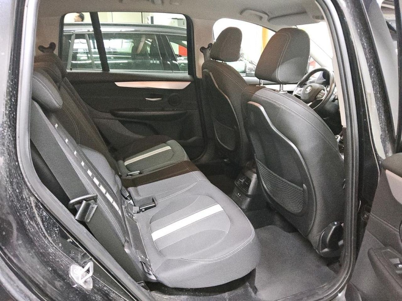 BMW 220d Gran Tourer Advantage Nav LED DrAs PaAs SHZ foto 18