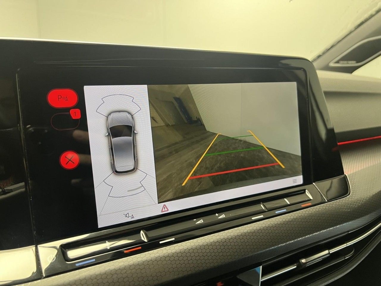 Volkswagen Golf VIII GTI Clubsport 2.0 TSI DSG Klima Navi foto 16