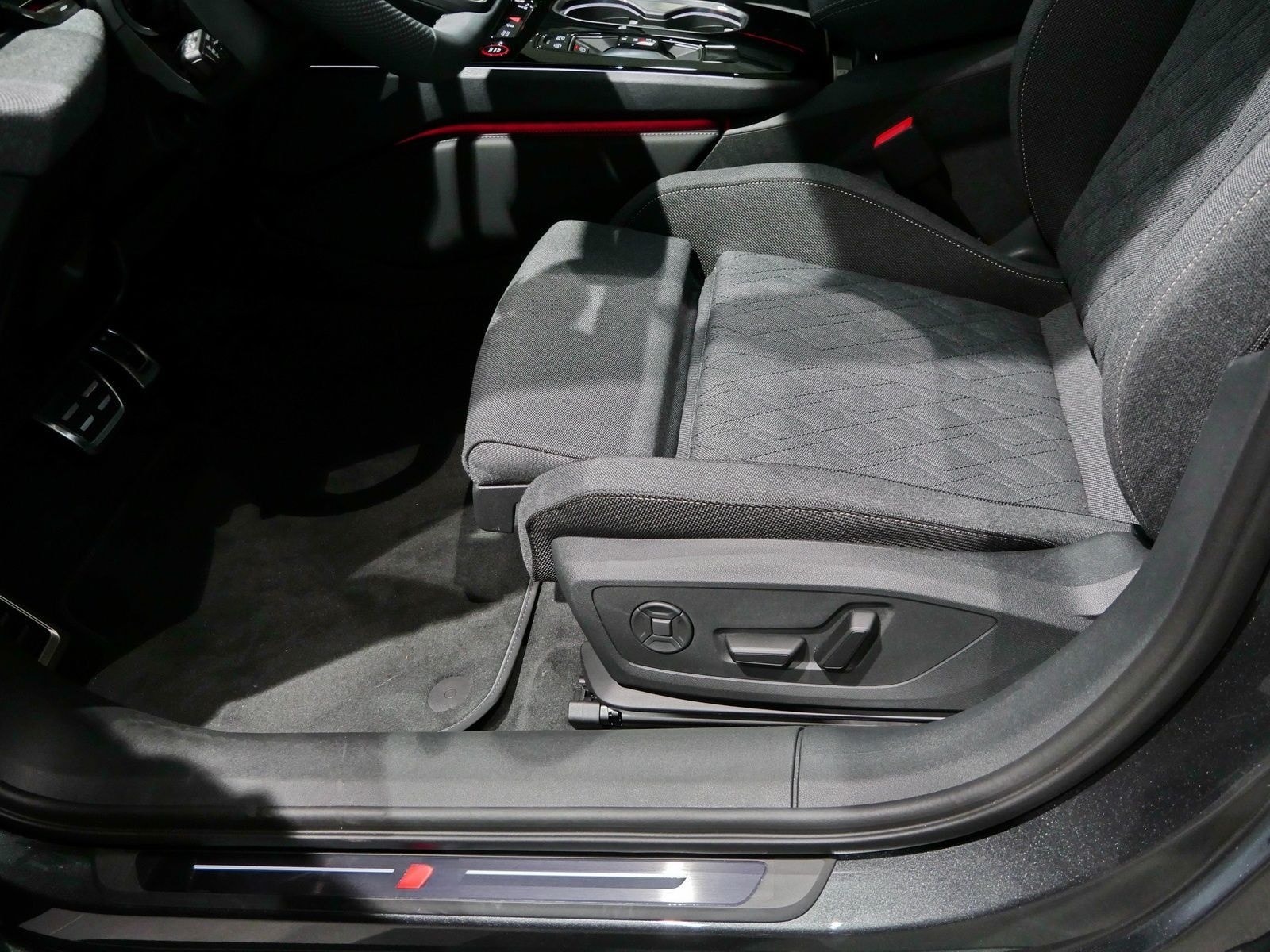 Audi A6 Limousine e-hybrid quattro TECH-PRO|MMI-PRO|P foto 23