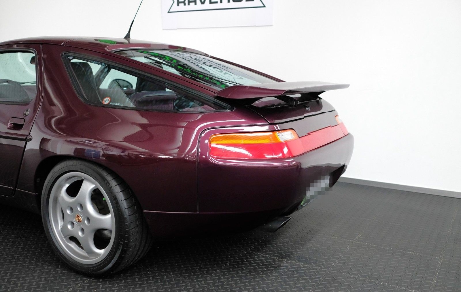 Porsche 928 GTS/UNIKAT/DT.AUSLIEFERUNG/1.HAND foto 10