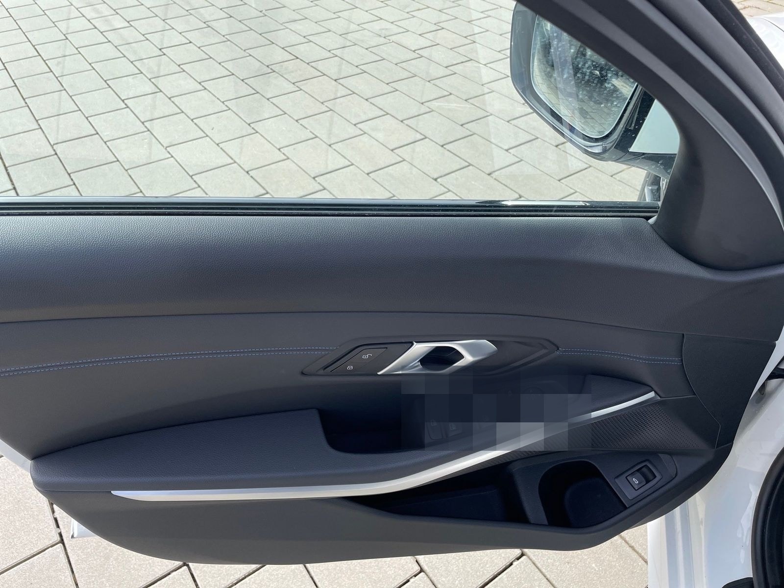 BMW 320i Touring M Sport HUD DA LC Prof. LED PA+ foto 11