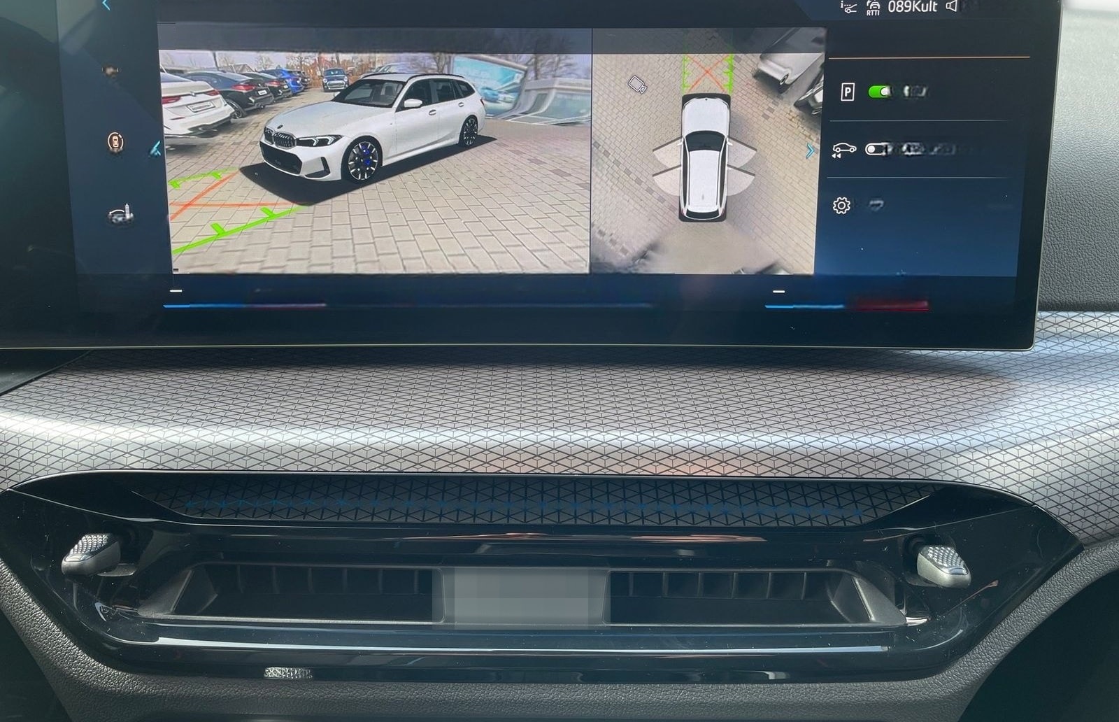 BMW 320i Touring M Sport HUD DA LC Prof. LED PA+ foto 8