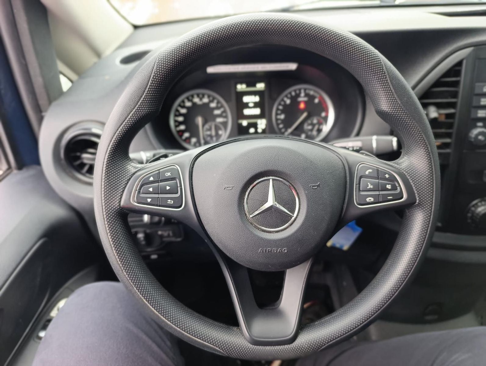 Mercedes-Benz Vito 2.0 CDI Tourer Extranlang RFK Allwetterreif foto 9