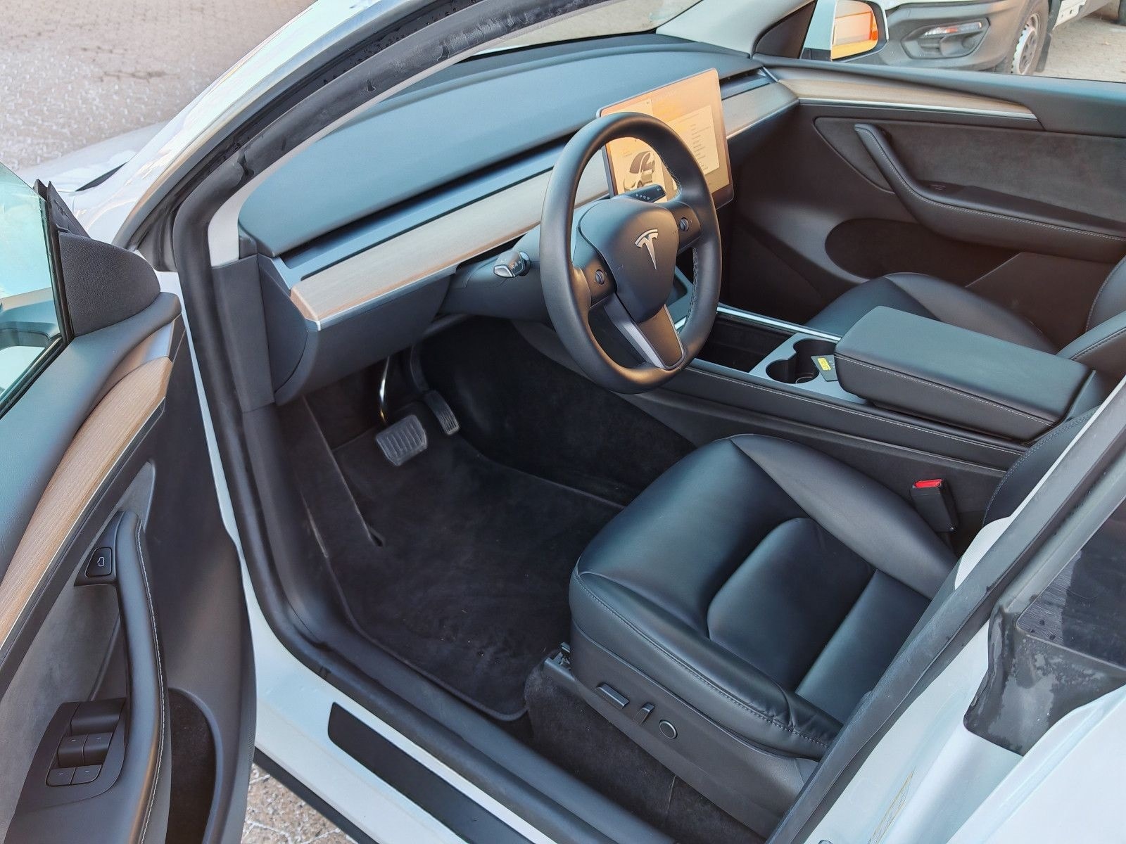 Tesla Model Y LongRange AWD / AHK foto 2