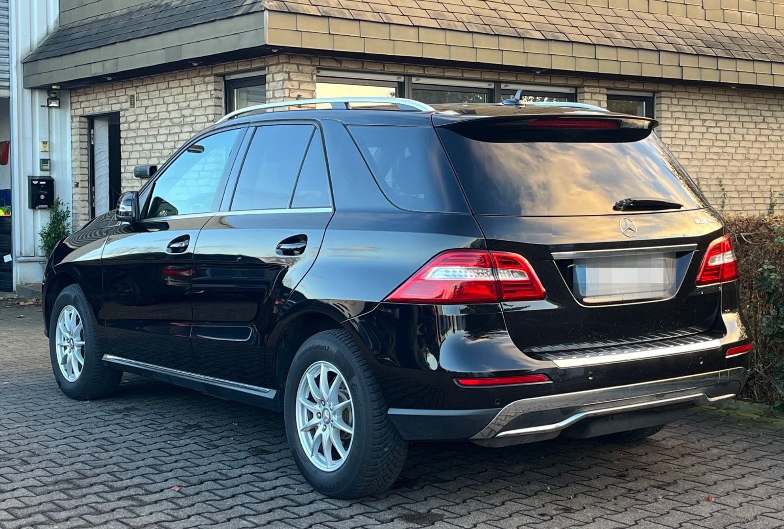 Mercedes-Benz ML 350d BlueTec AMG Int. AHK Schiebedach foto 4