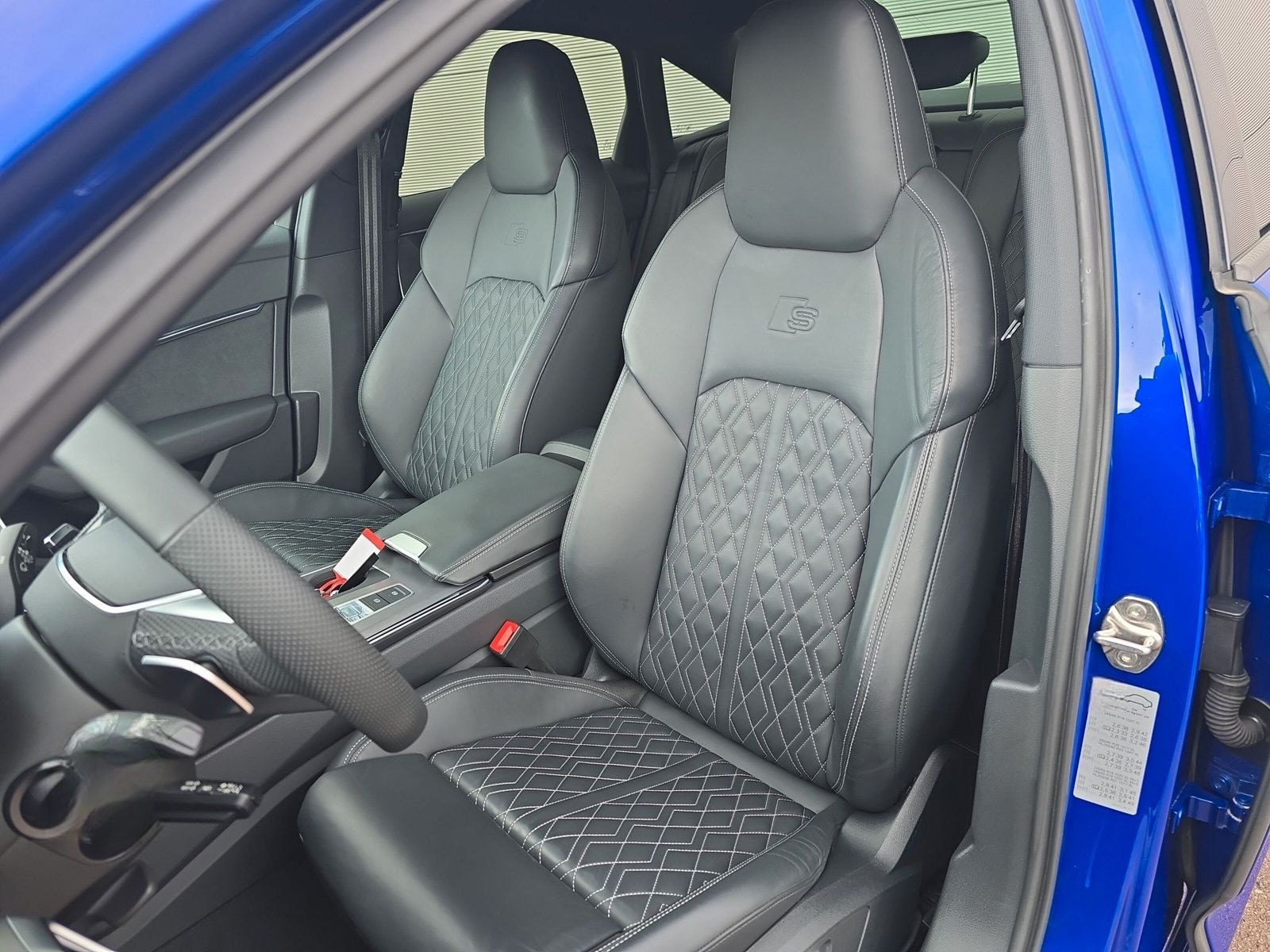 Audi A6 Limousine 55 TFSIe qu S line S-SITZE 21" B&O foto 9