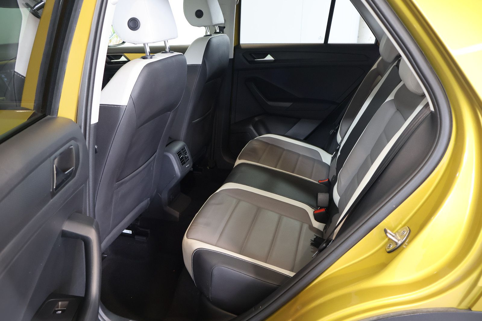 Volkswagen T-Roc 2.0 TDI Style 4M BEATS+AID+KEY+LED+PANO foto 14