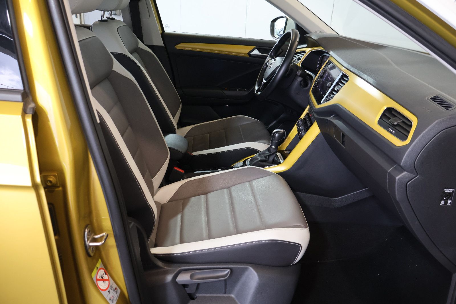 Volkswagen T-Roc 2.0 TDI Style 4M BEATS+AID+KEY+LED+PANO foto 17