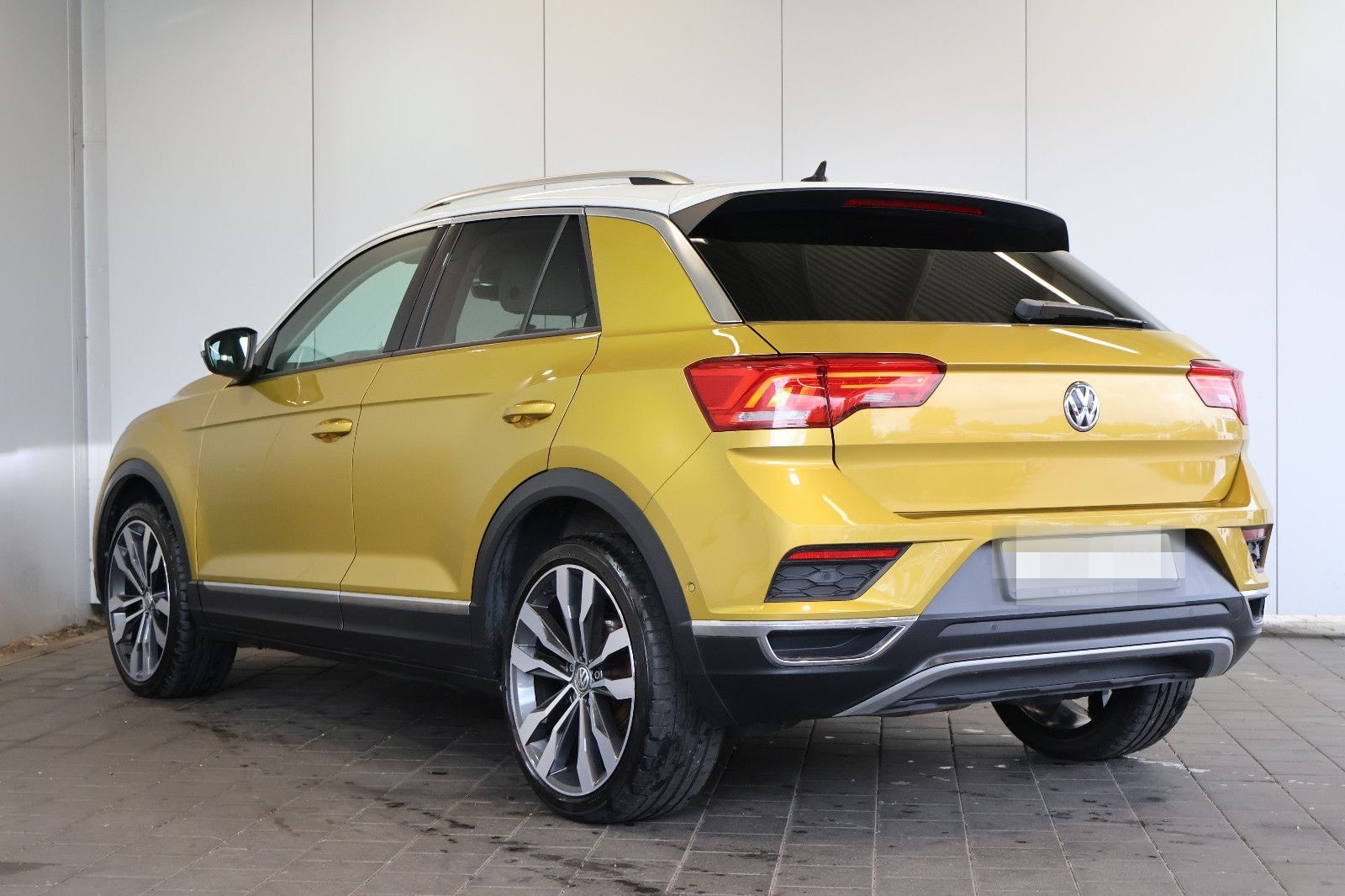 Volkswagen T-Roc 2.0 TDI Style 4M BEATS+AID+KEY+LED+PANO foto 6