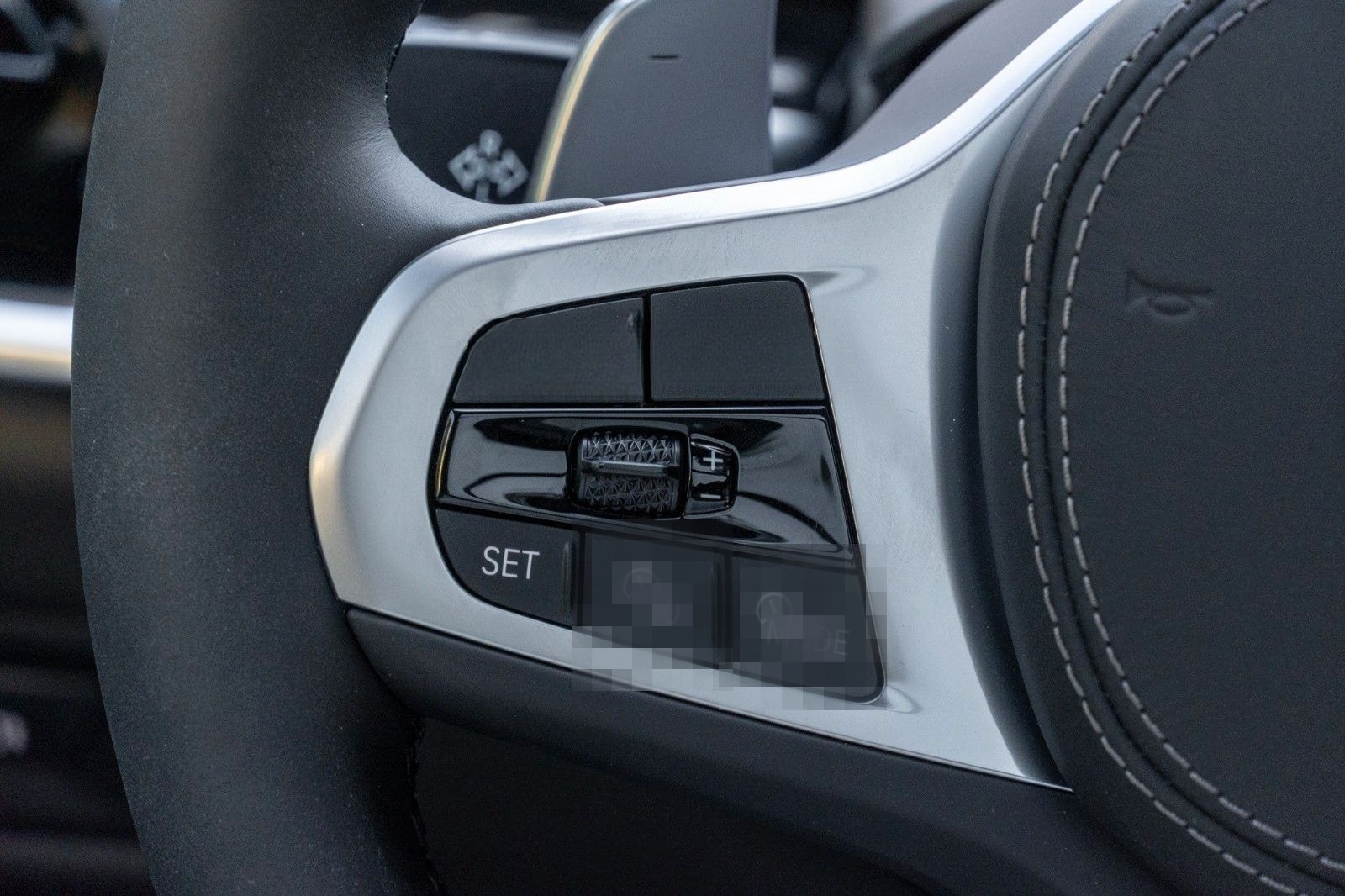 BMW X5 50e M SPORT.LUFTF.DR.ASS.PANO.H/K.360°.AHK.22 foto 14