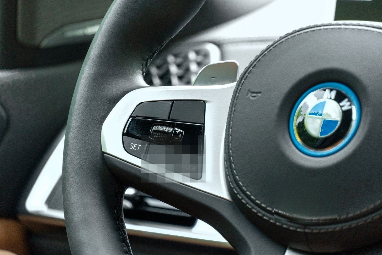 BMW X5 50e M SPORT.LUFTF.PANO.DR.ASS.360.H/K.AHK.22" foto 16