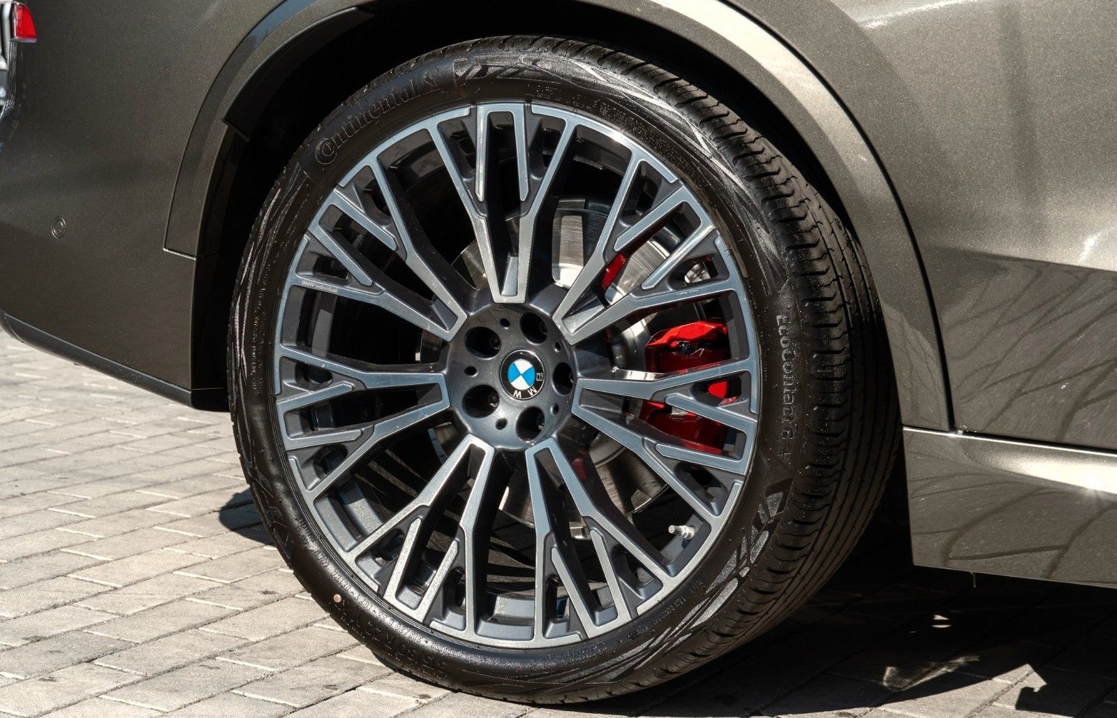 BMW X5 50e M SPORT.LUFTF.PANO.DR.ASS.360.H/K.AHK.22" foto 10