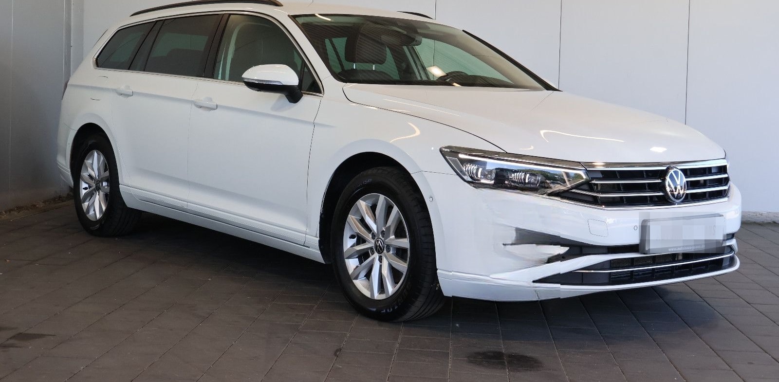 Volkswagen Passat 2.0 TDI Bus.AID+MATRIX+360°+KEY+LEDER+AHK foto 3